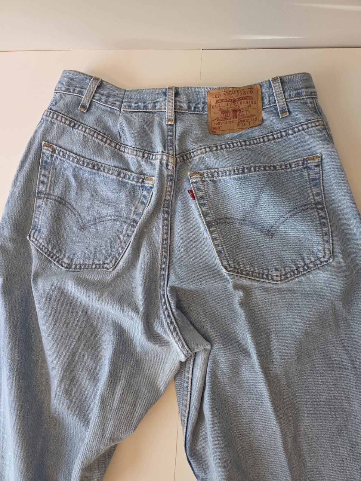 Vintage Levis 560 Jeans Mens 38×32 Comfort Loose Light Wash