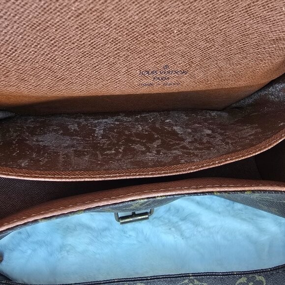 LOUIS VUITTON Marne Shoulder Bag