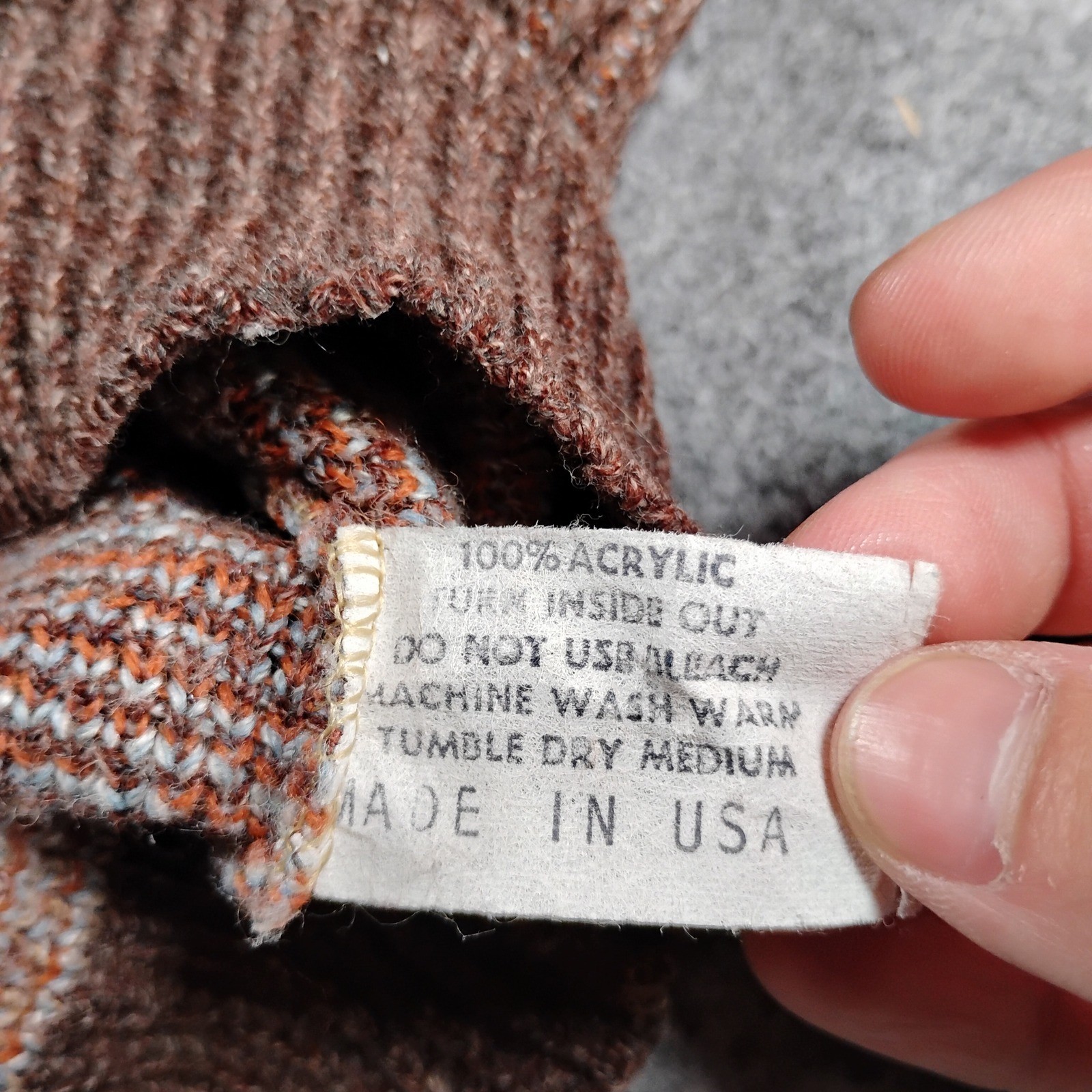 BFD Vintage Men Brown Fair Isle Geometric Acrylic Knit Crewneck Sweater USA Made