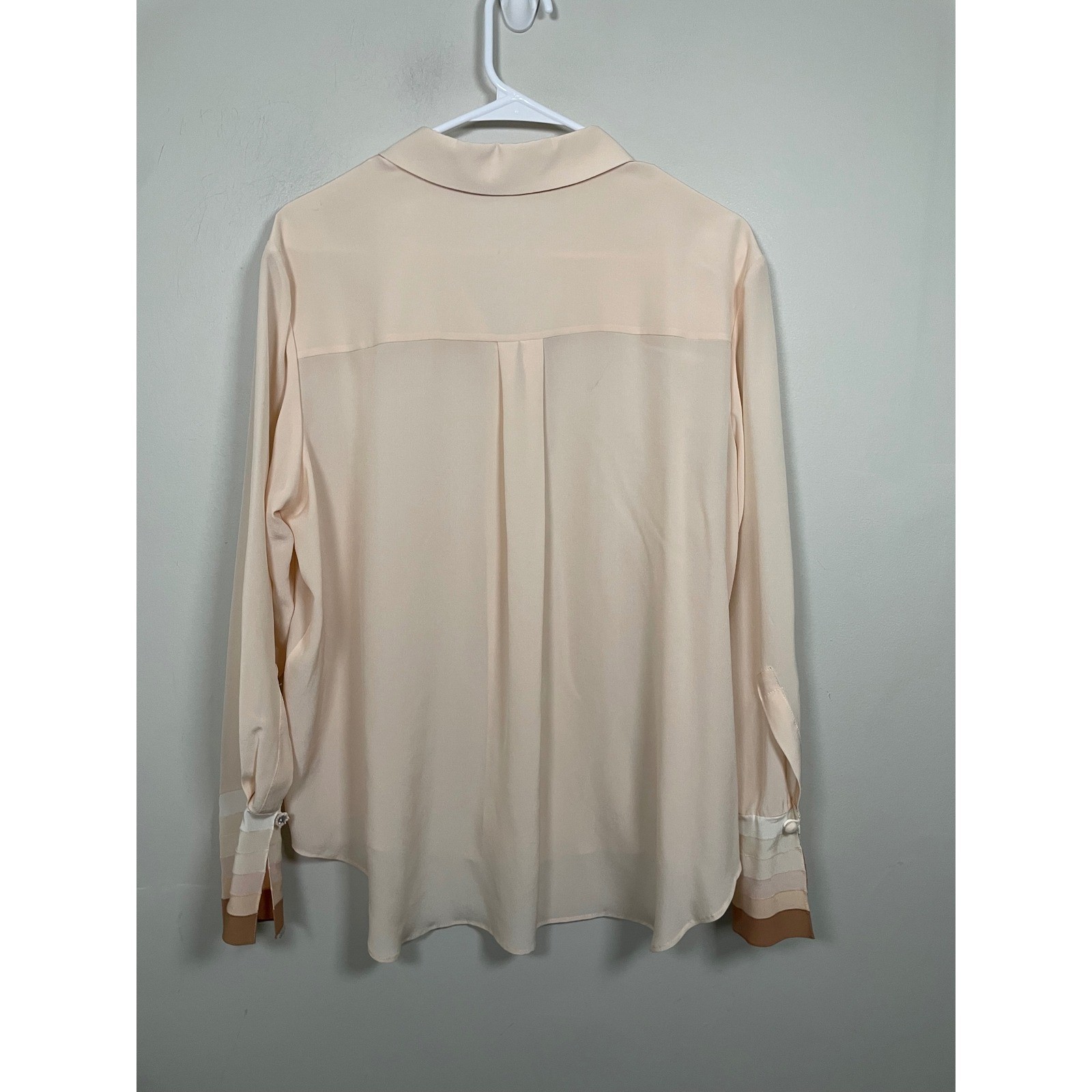 Chloé Pale Pink Silk Button Down Blouse Size 44 Feminine Quiet Luxury Designer