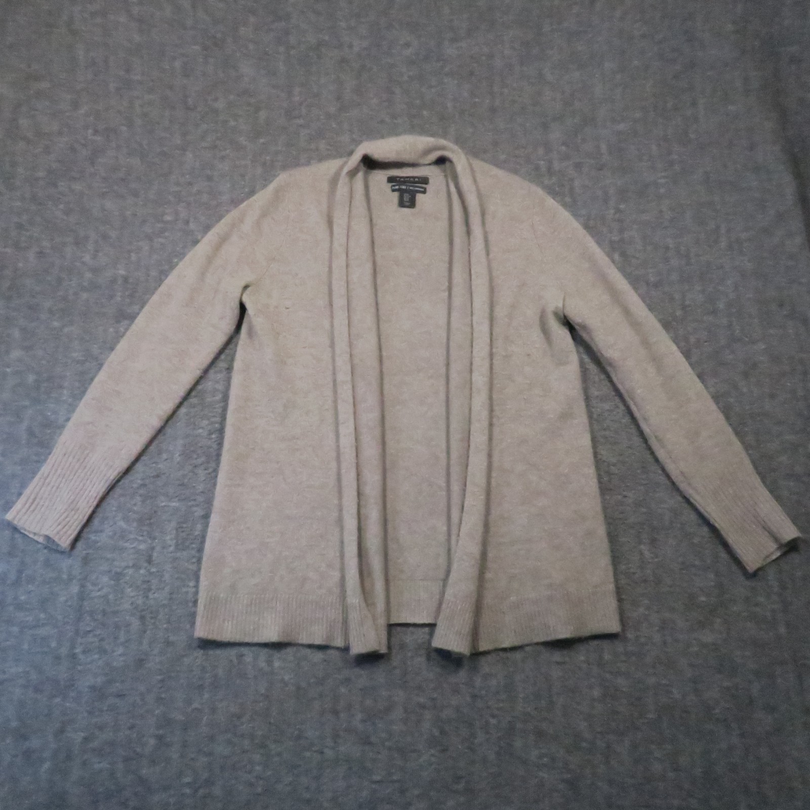 Tahari Pure Luxe Cashmere Cardigan M Beige Open Front Shawl Minimalist Luxury