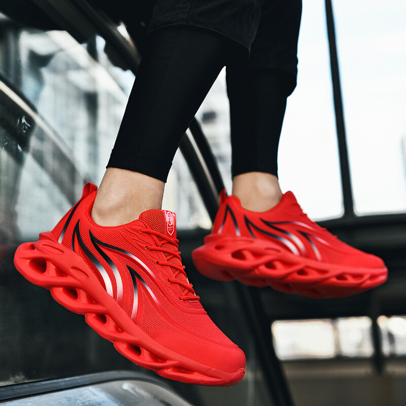 Men’s Flame Printed Sneakers Flying Weave Sports Shoes Lace-up Breathable Shoes