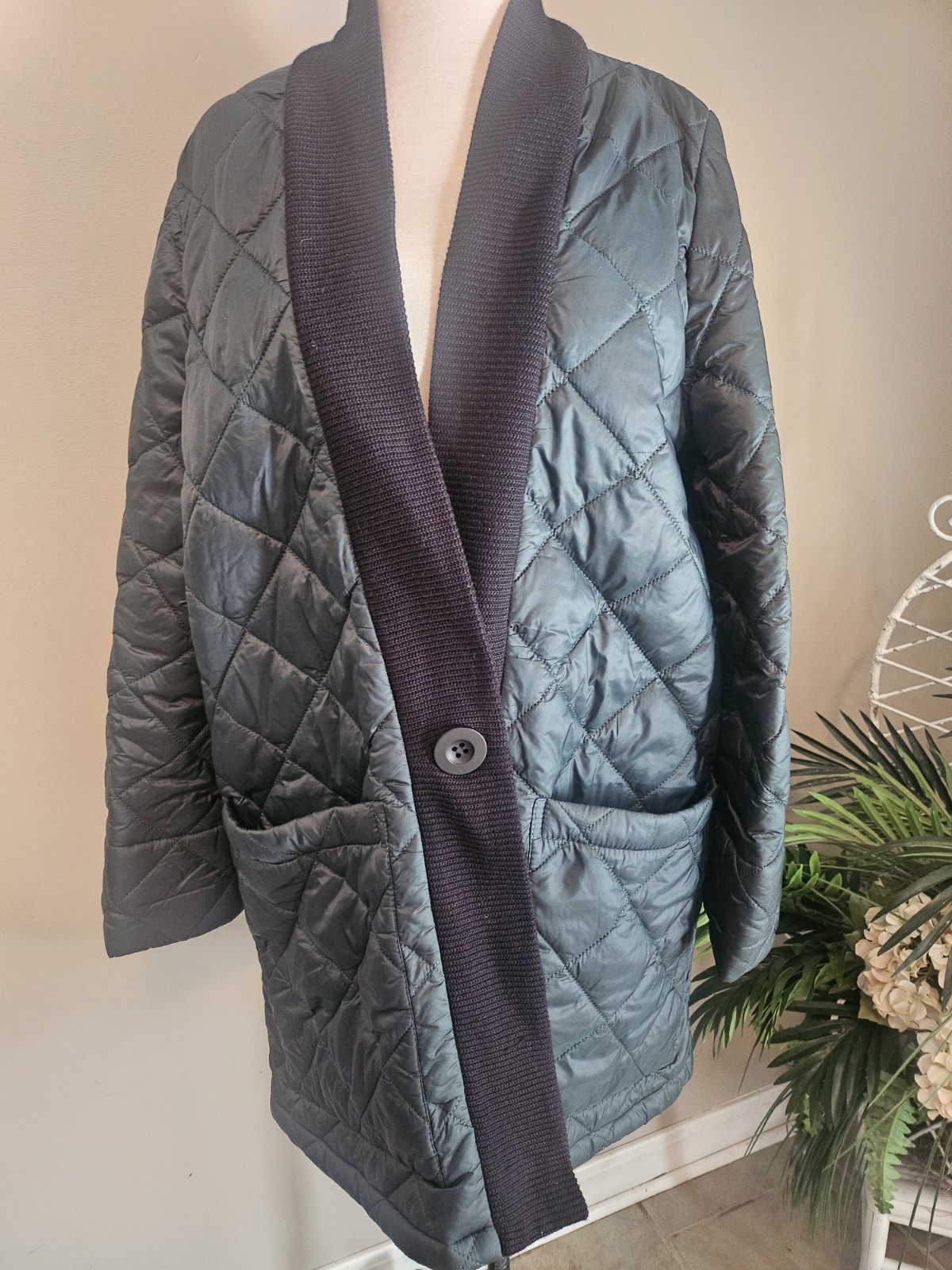 Alembika Women’s Large Quilted Long Green Puffer Jacket