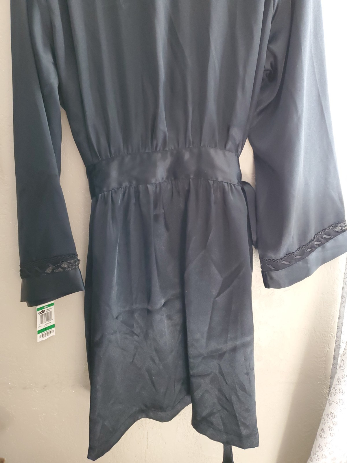 Morgan Taylor Black Satin Wrap Robe with Lace Trim L NWT