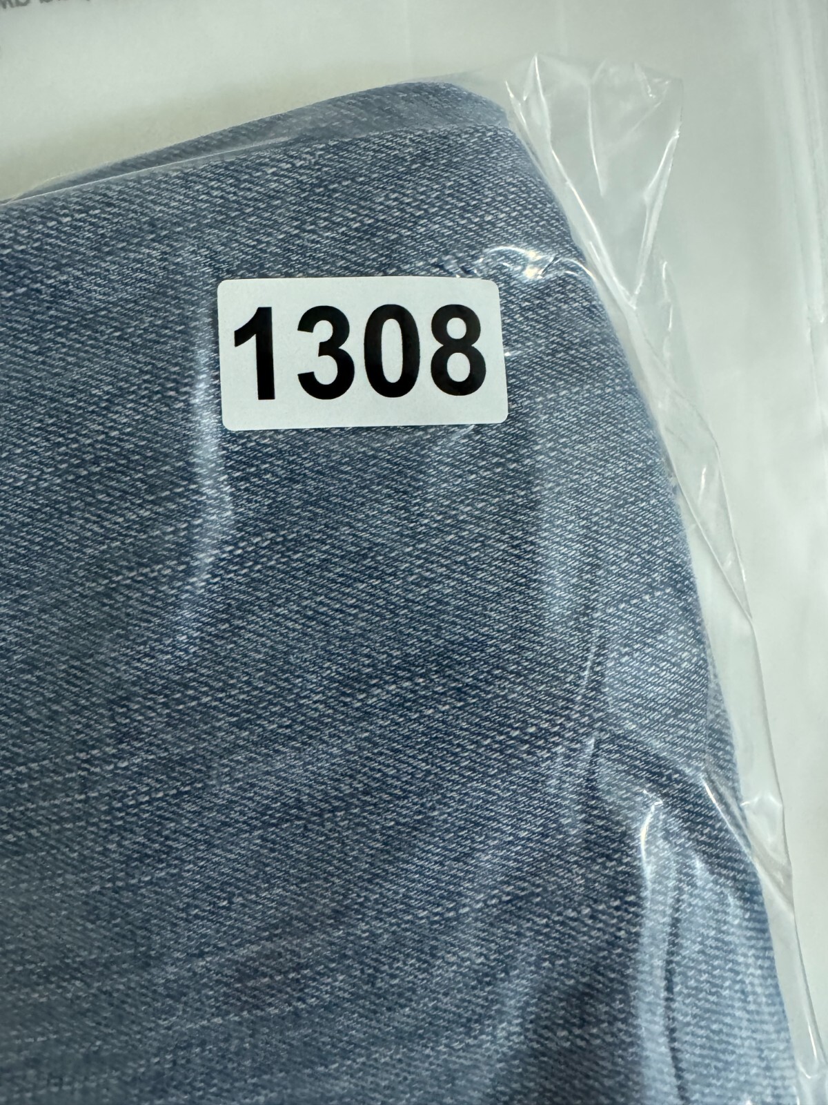 American Eagle Jeans Mens 32×29* Blue Bootcut Distressed Y2K Medium Wash Denim
