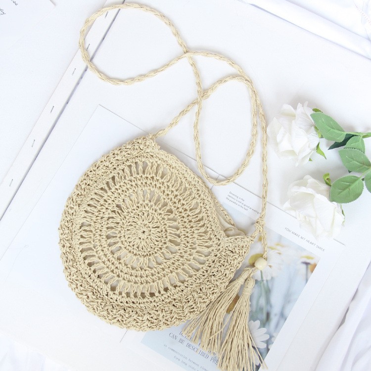 Handmade Crochet Straw Crossbody Bag, Round Woven Tassel Shoulder Bag for Beach