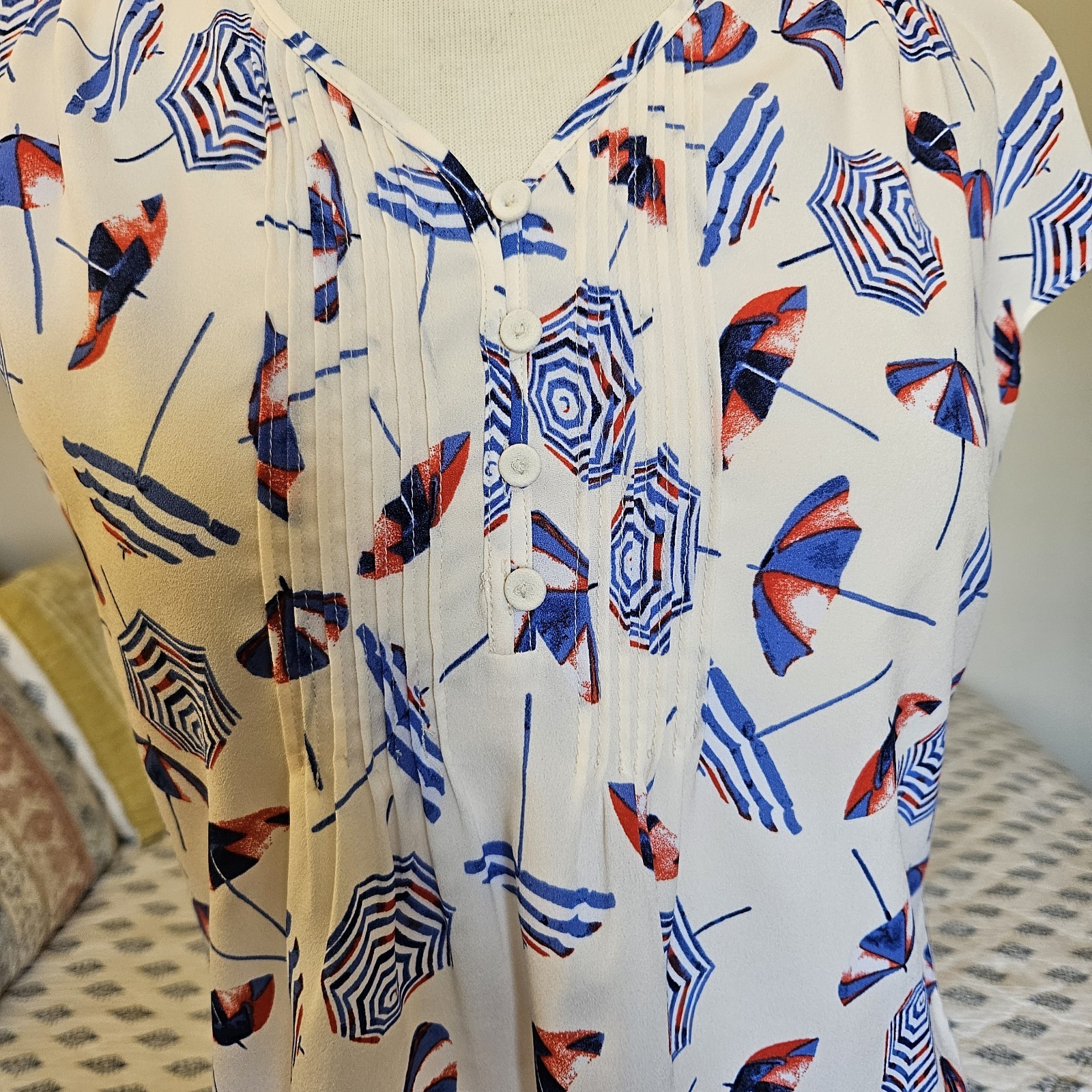 Talbots Petite PS Umbrella Print Blouse Cap Sleeve Nautical Beach Top Small