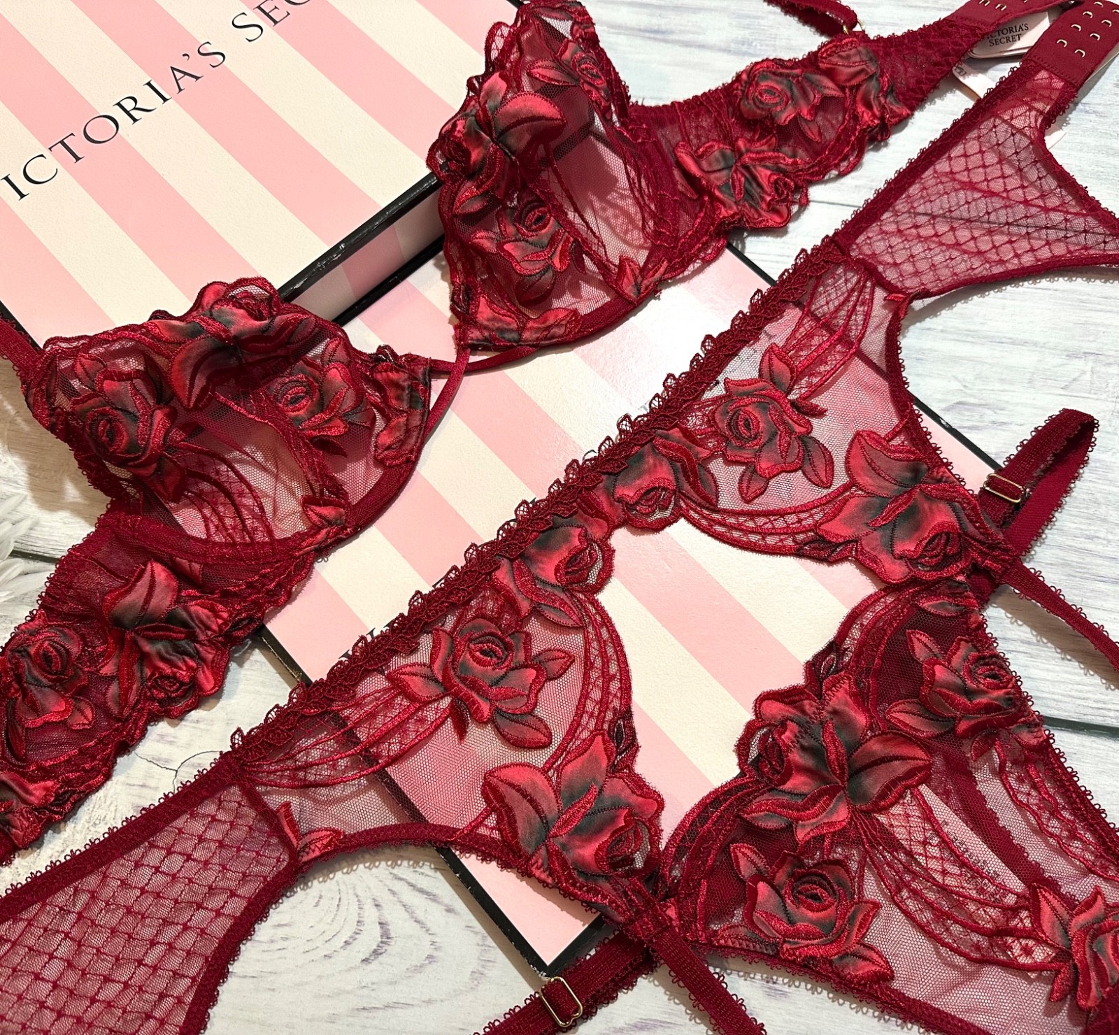 Victoria’s Secret VERY SEXY Red Rose Unlined Low-Cut Demi Bra Garter Thong Set