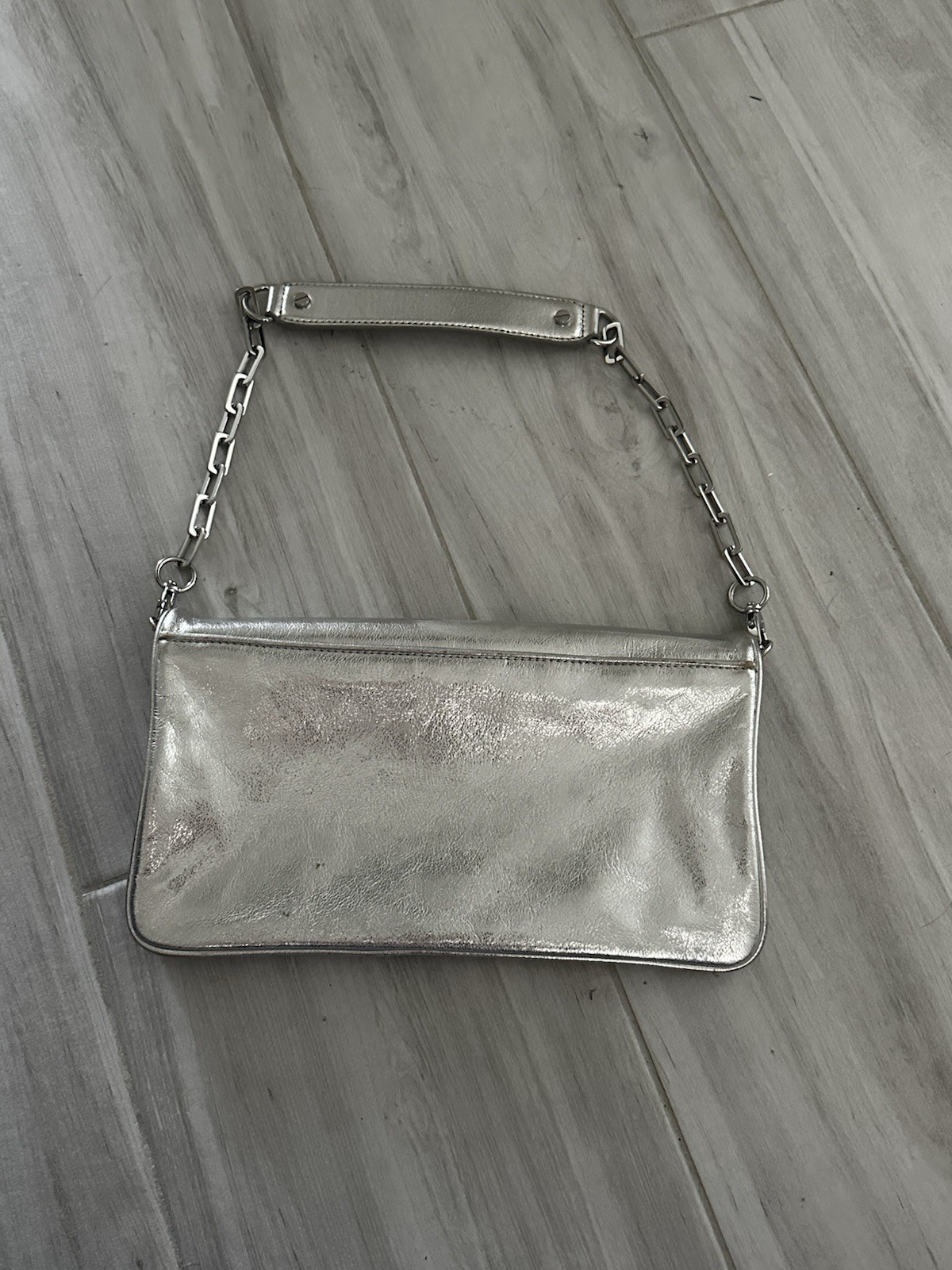 Tory Burch Metallic Silver Leather Shoulder Bag w/ Chain Strap Zip Lined Pockets