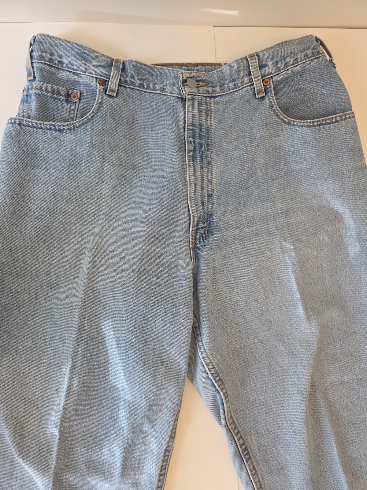 Vintage Levis 560 Jeans Mens 38×32 Comfort Loose Light Wash