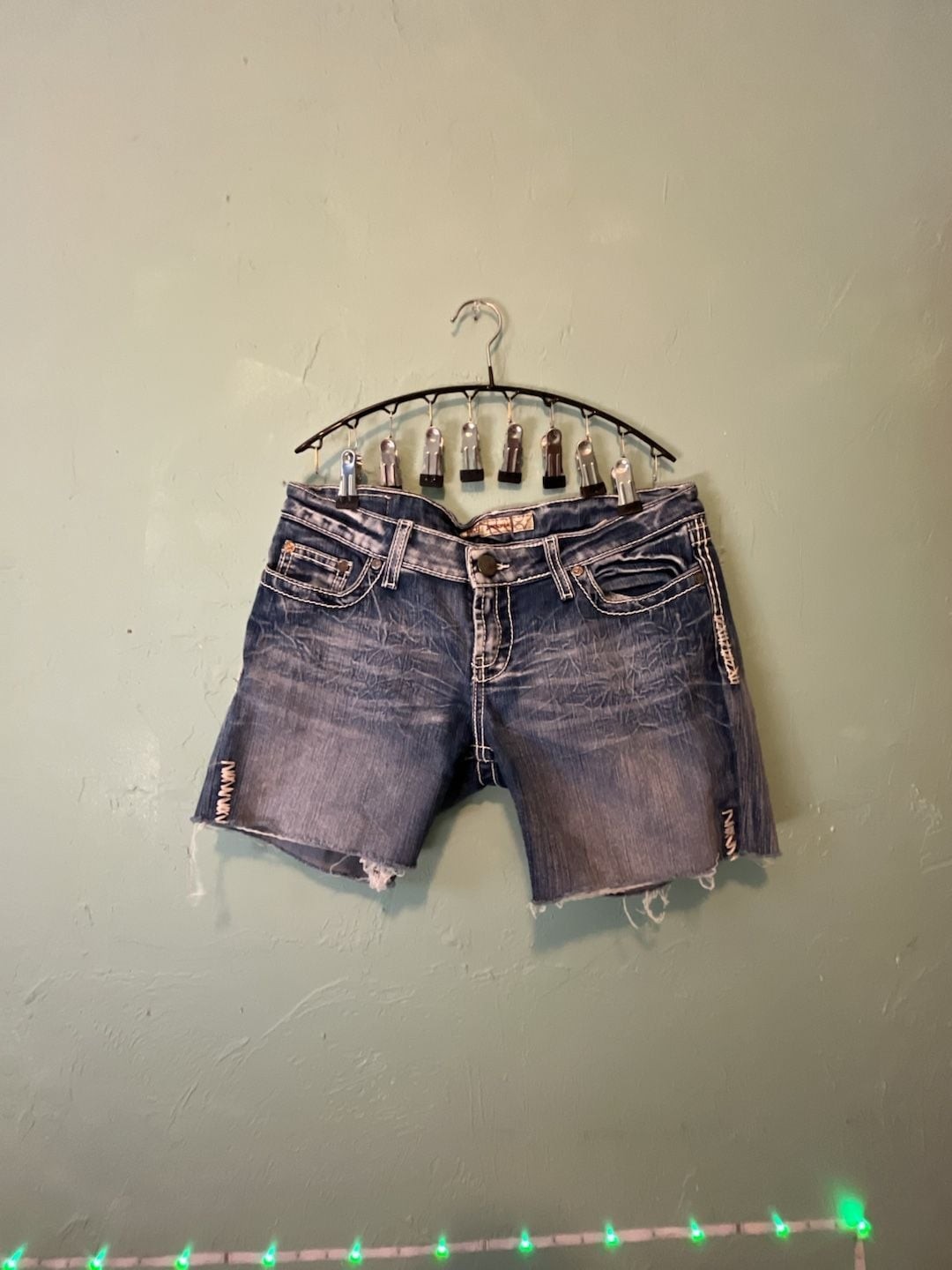 BKE Lowrise Cotton Sabrina Cut-Off Denim Shorts Size 29