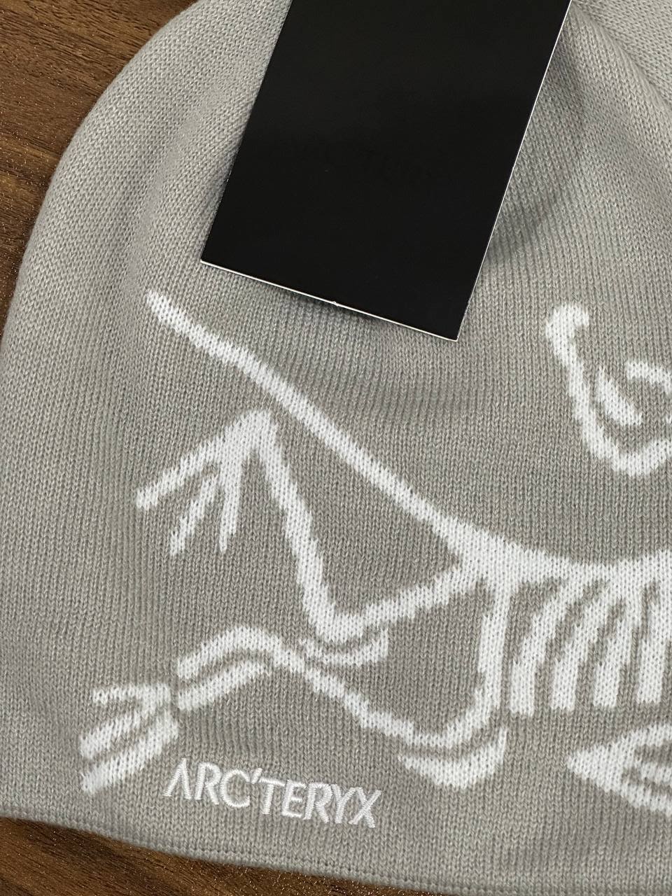 Arc’teryx Bird Logo Beanie Gray White Knit Hat Unisex NWT