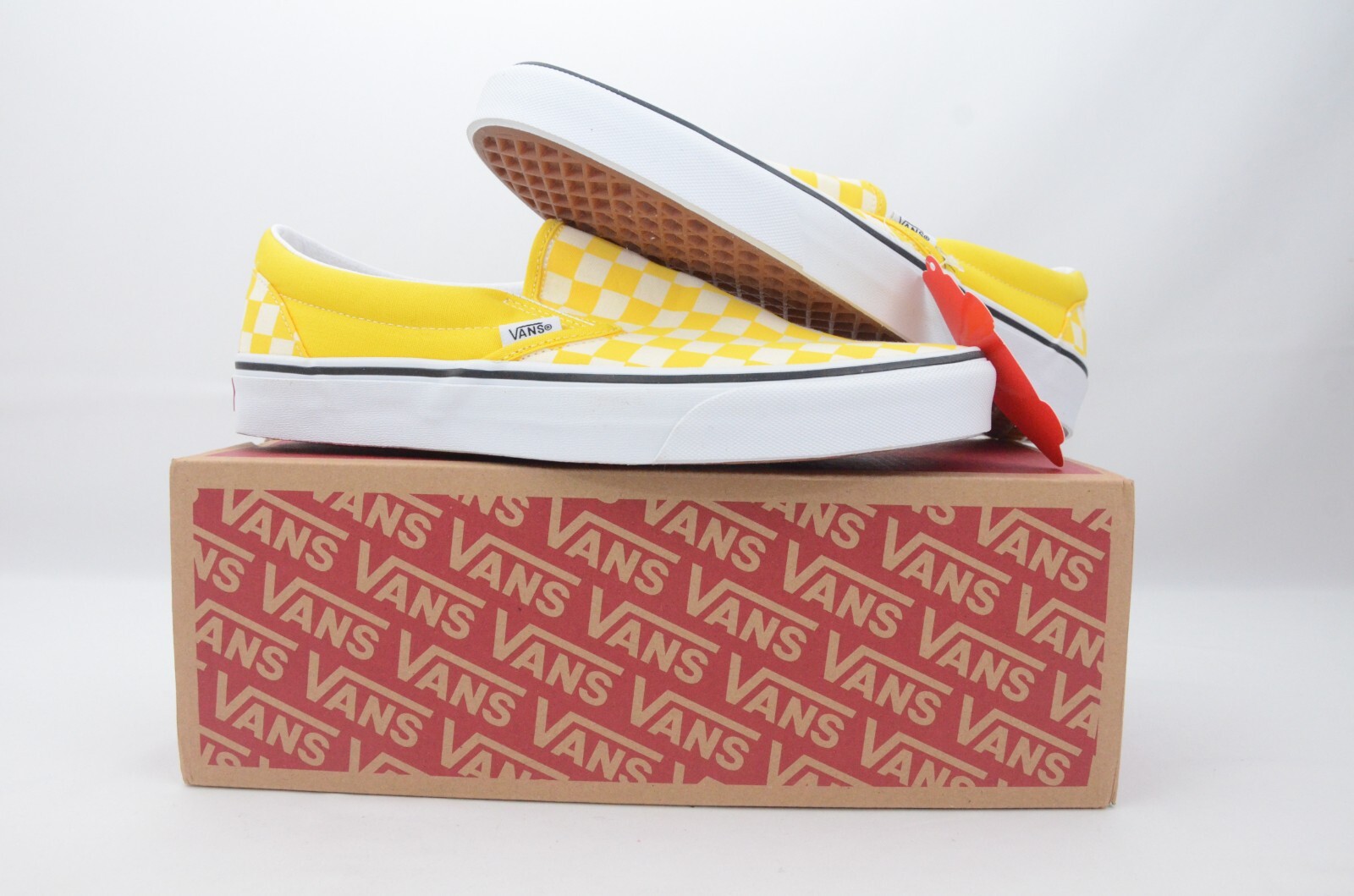 Vans Classic Slip-On Checkerboard Men’s Multiple Sizes New in Box VN0A33TB42Z