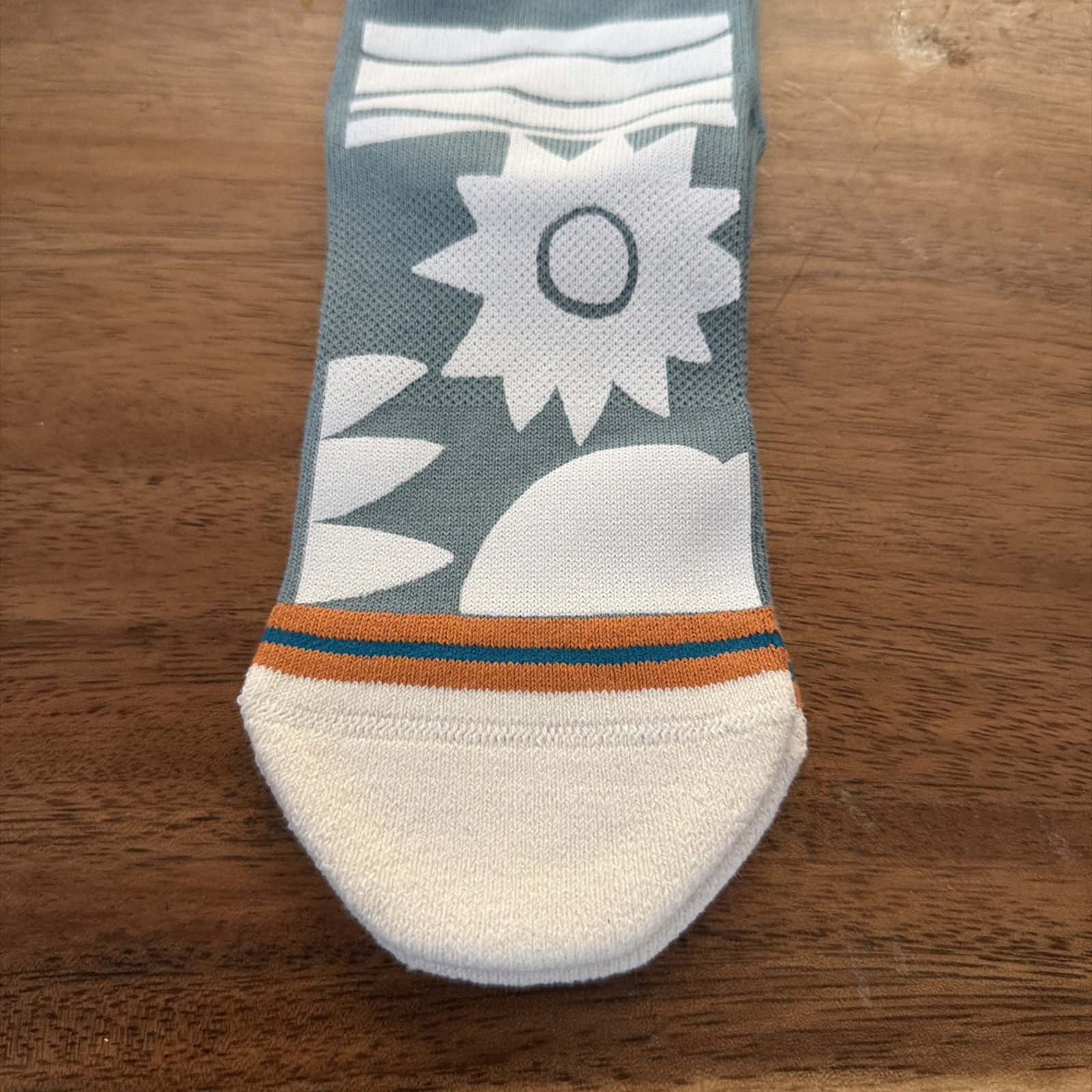 New Stance Medium Unisex Socks Casual Infiniknit