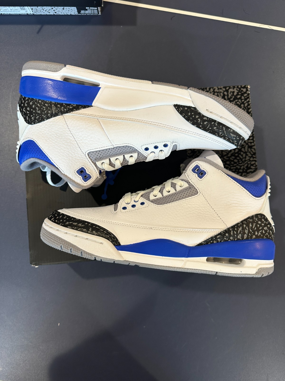 Air Jordan 3 Retro Men’s Sneakers White/Racer Blue-Black, Size 9.5 Brand New