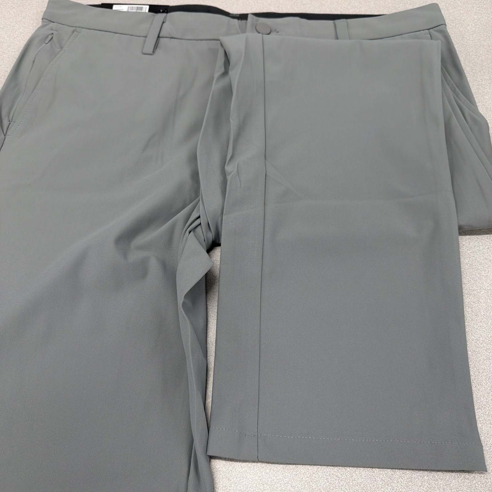 Dockers Pants Mens 36×30 Grey Slim Fit Straight Leg Tech Performance NEW
