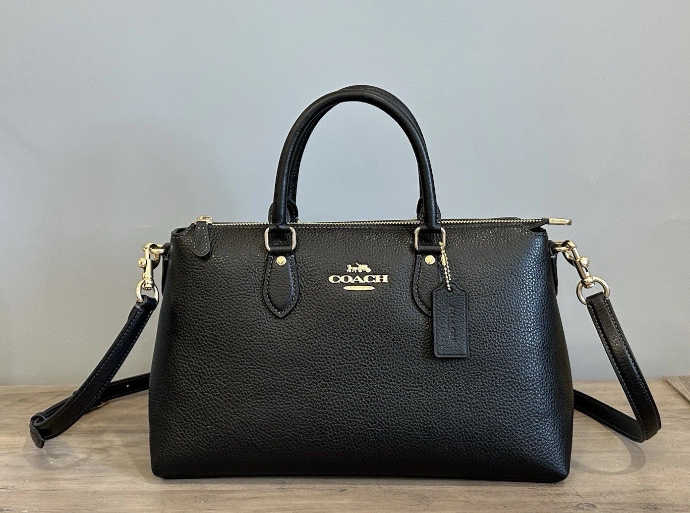 COACH Georgia Satchel Bag In Refined Pebble Leather – CR156 – Gold/Black