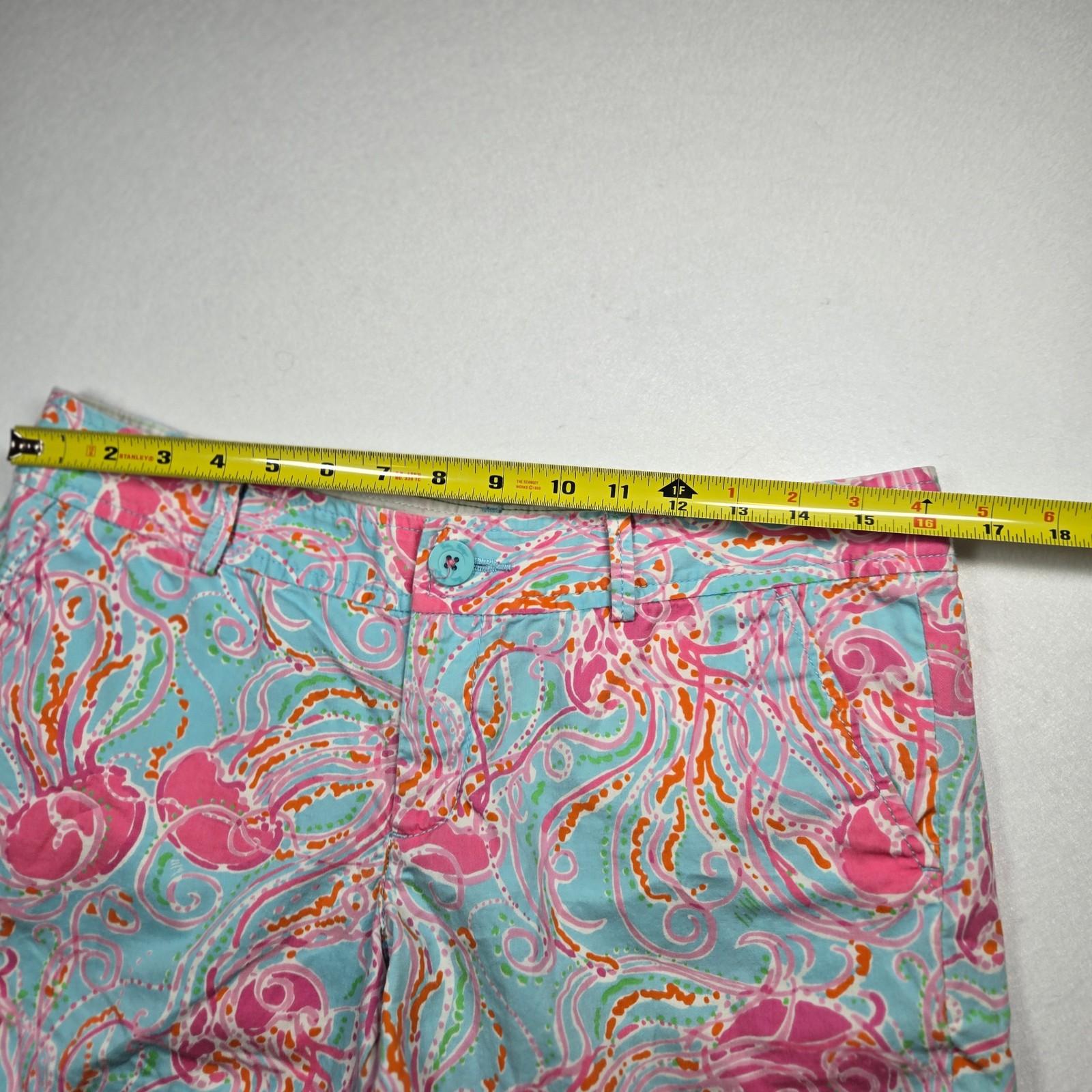 Lily Pulitzer Scalloped Hem Shorts Size 6