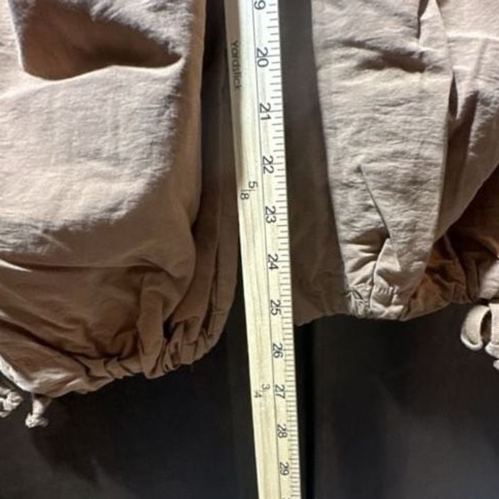 Aéropostale Y2K High-Rise Baggy Parachute Cargo Pants khaki Large