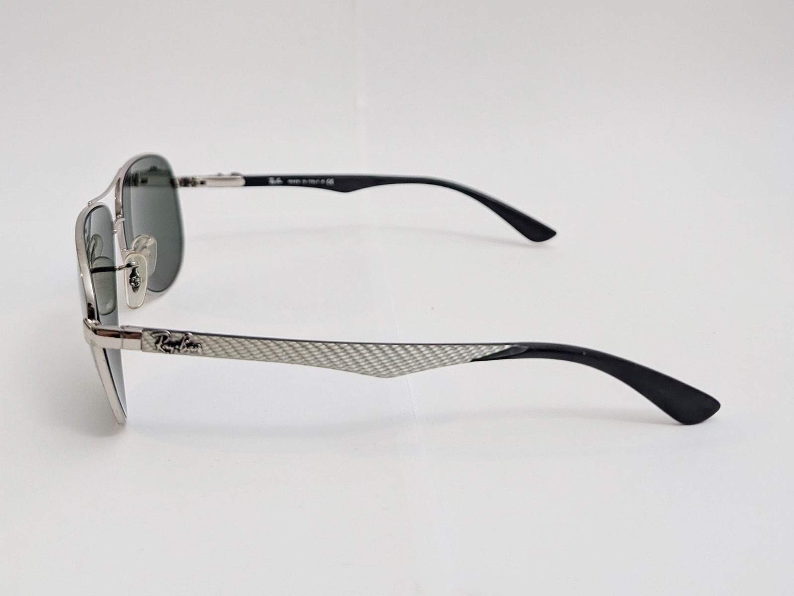 Ray-Ban RB8313 Aviator Sunglasses Silver Carbon Fiber Green Lens 003/40 61-13