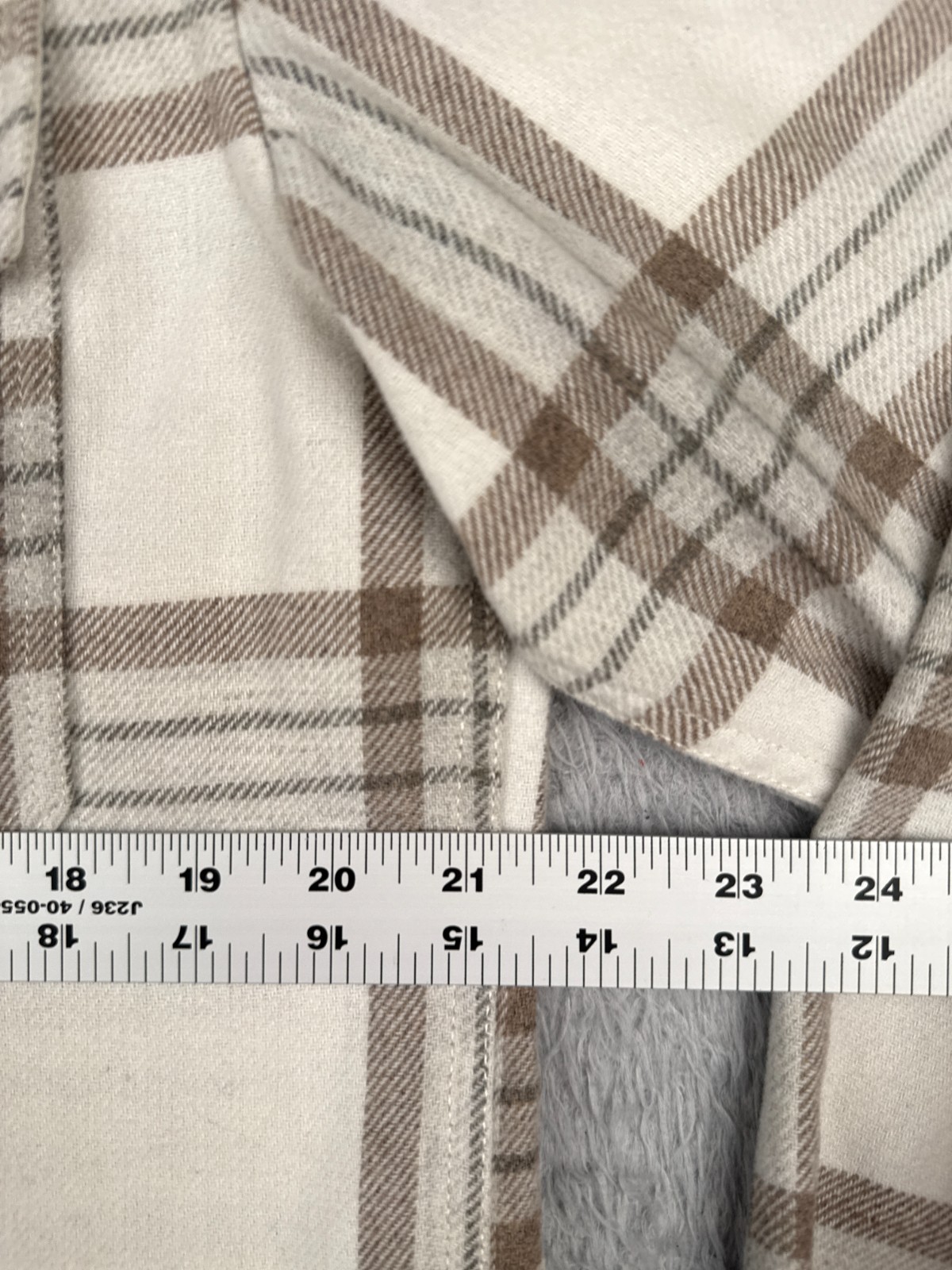 H&M Shirt Men Medium Beige White Plaid Flannel Poly Wool Blend Button Up Pockets