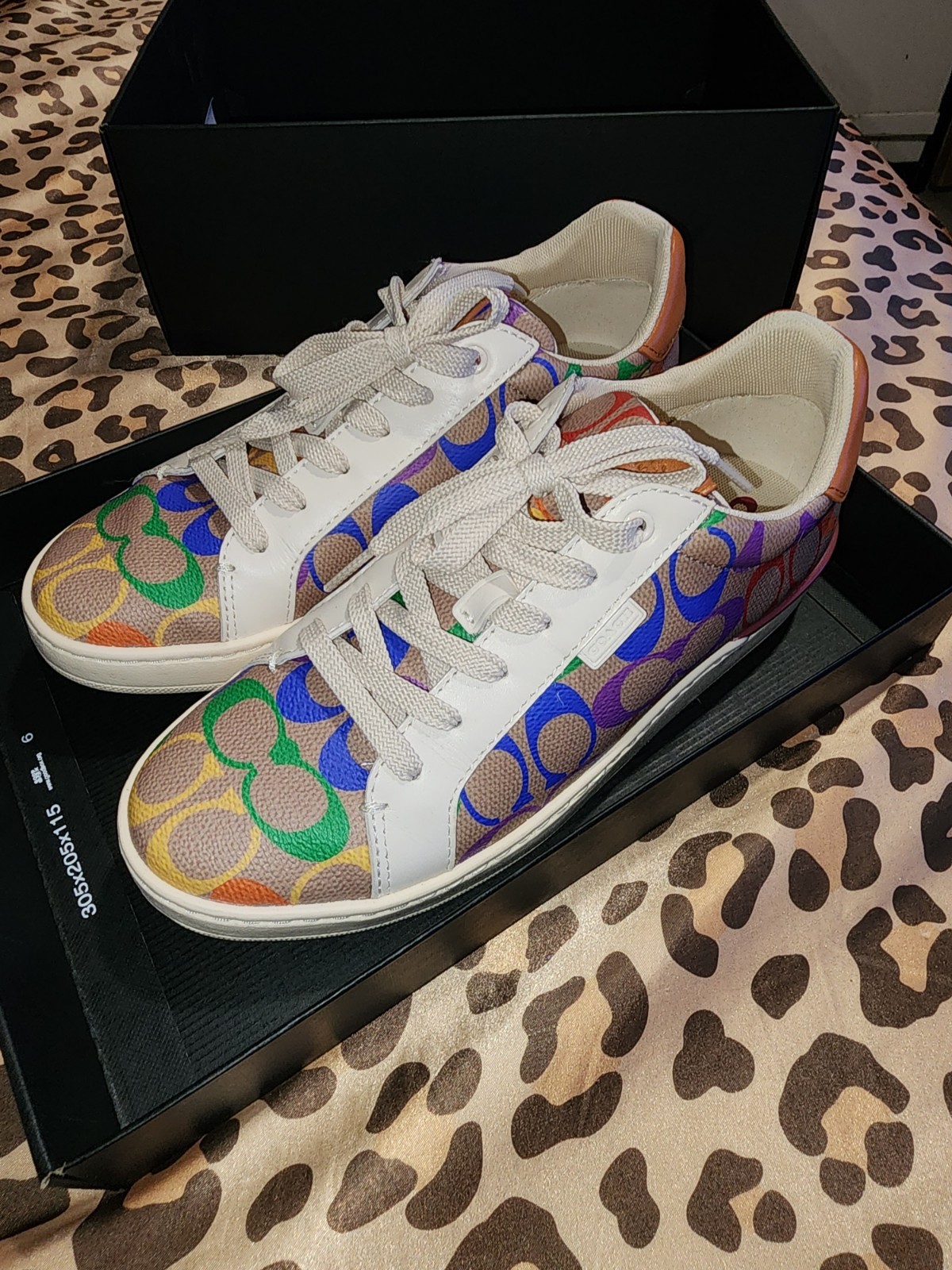 Coach Lowline Logo Canvas Low Top Sneakers Tan Multi White Lace-Up G5169