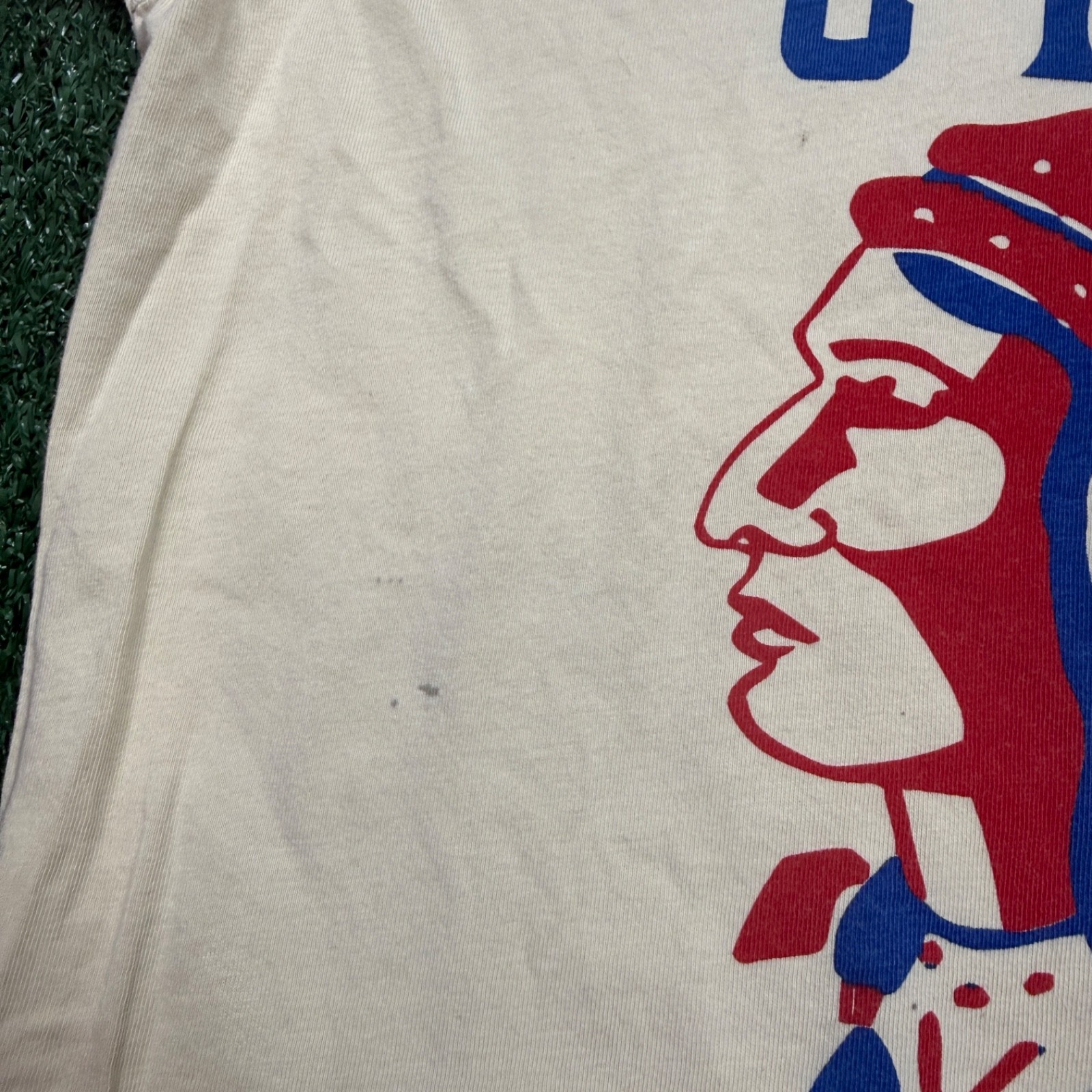 EBBETS FIELD FLANNELS Graphic T Shirt Men’s Size M White Hartford Chief Tee