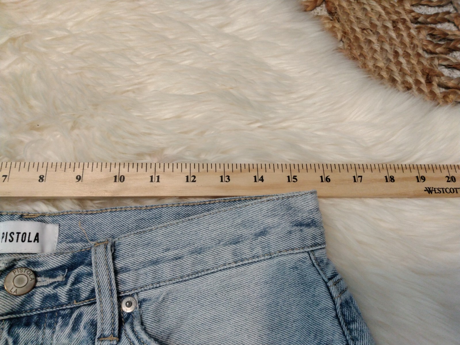 Pistola Light Wash Distressed Denim Cut Off Shorts High Rise Pockets Women’s 29