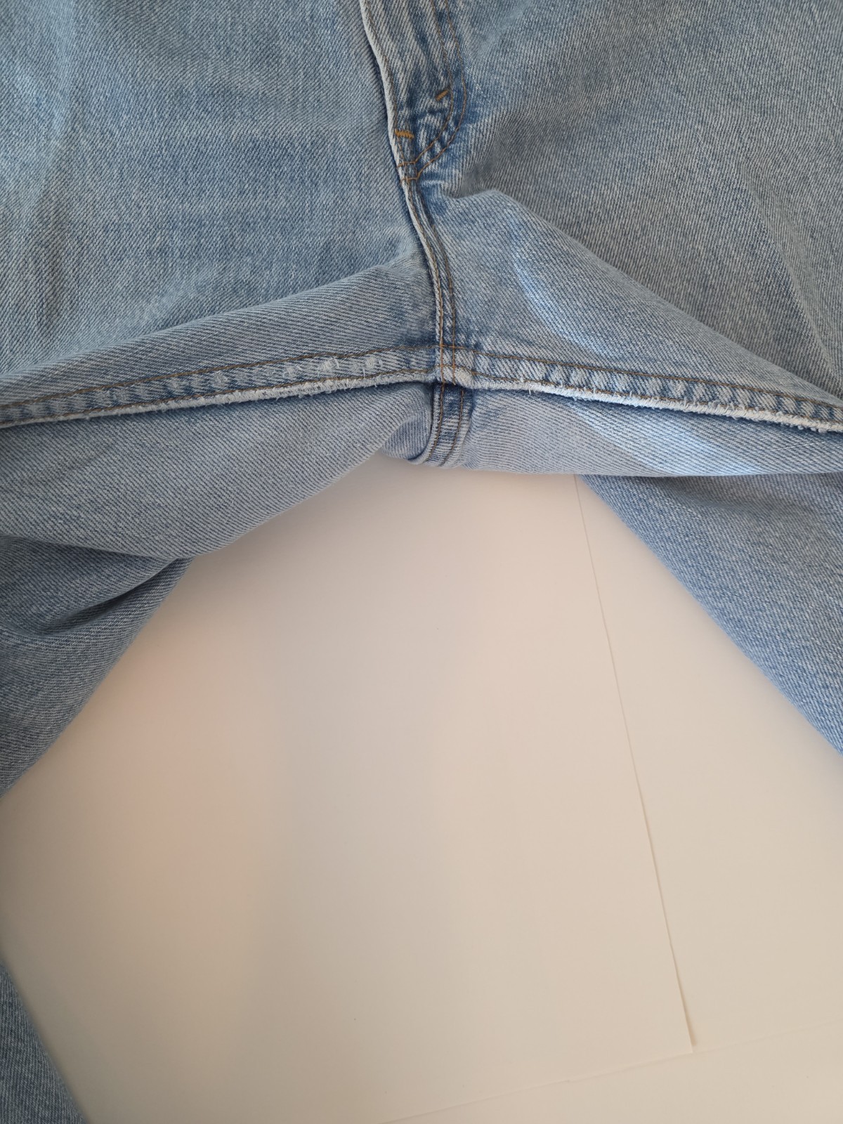 Vintage Levis 560 Jeans Mens 38×32 Comfort Loose Light Wash