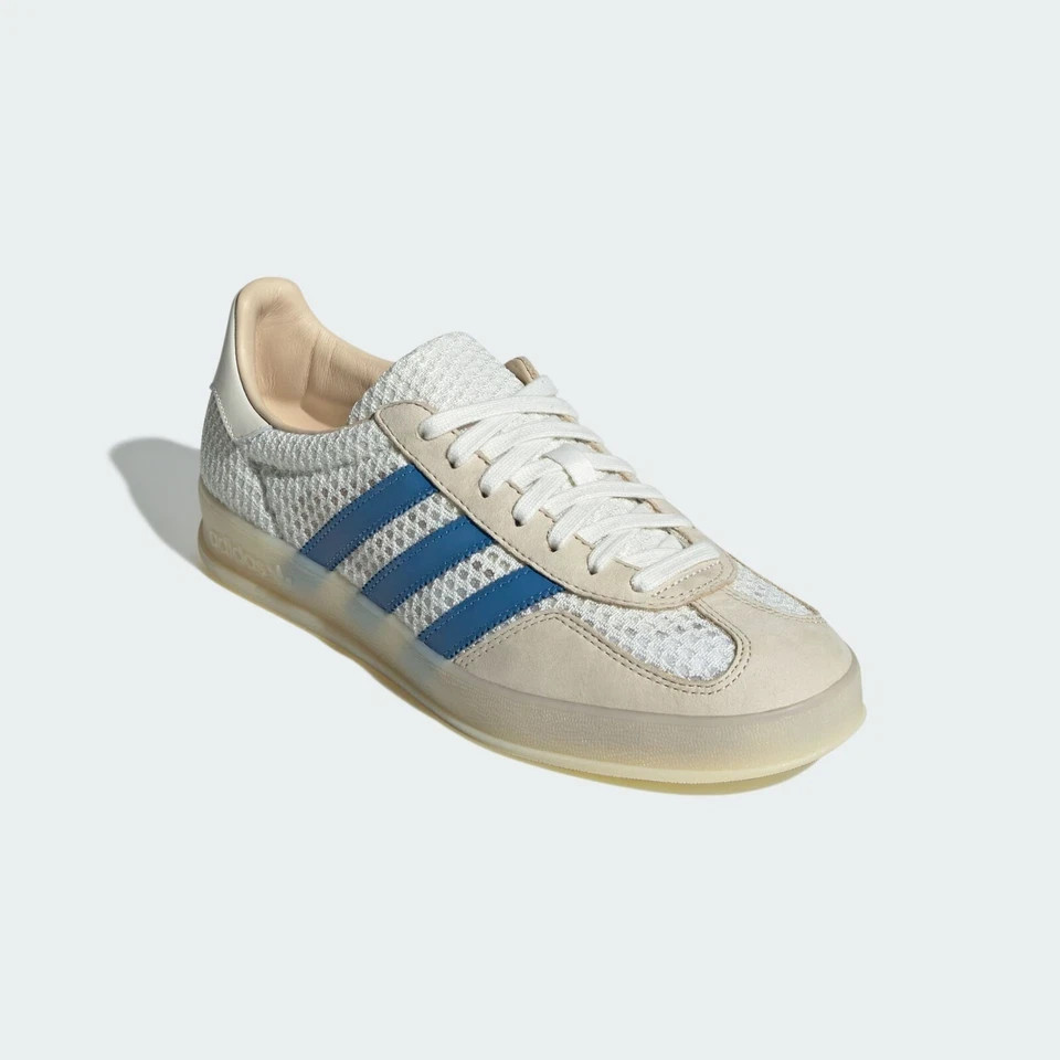 adidas Originals Gazelle Indoor Shoes Off White Focus Blue Sneakers Mens JH5419