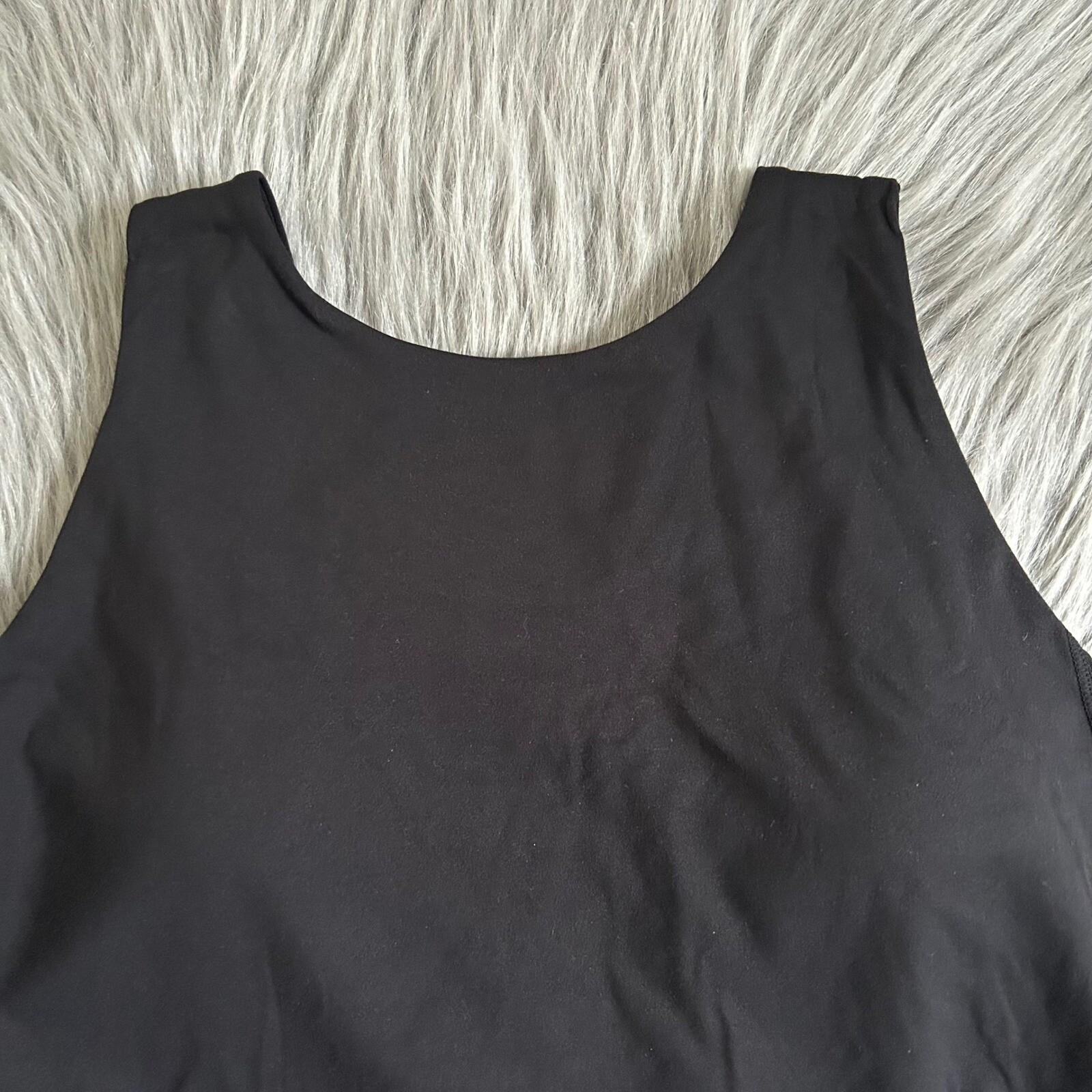 Avia Wireless Crop Sports Bra Womens Size Large (A-C) Black Moisture Wicking