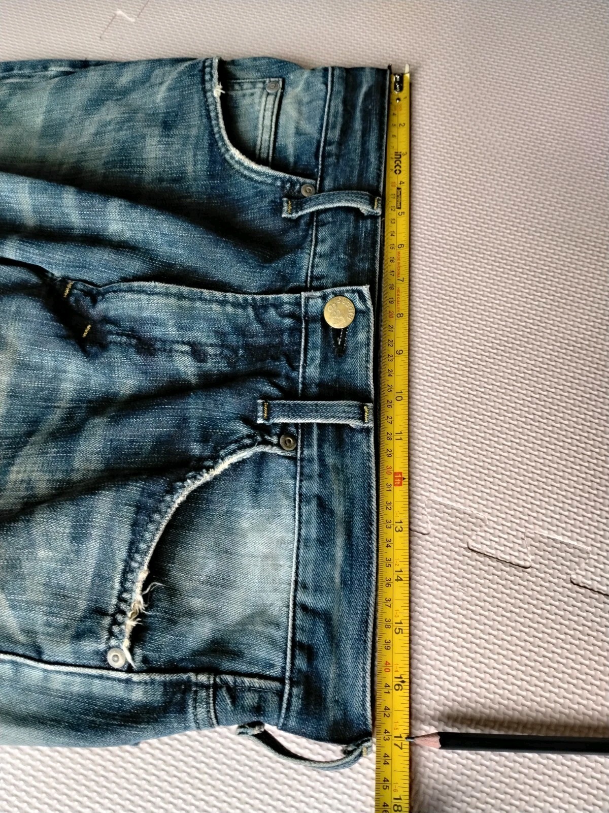 Lee Riders Gold Label LM2205 Bootcut Flare Denim Jeans Distressed Made In Japan