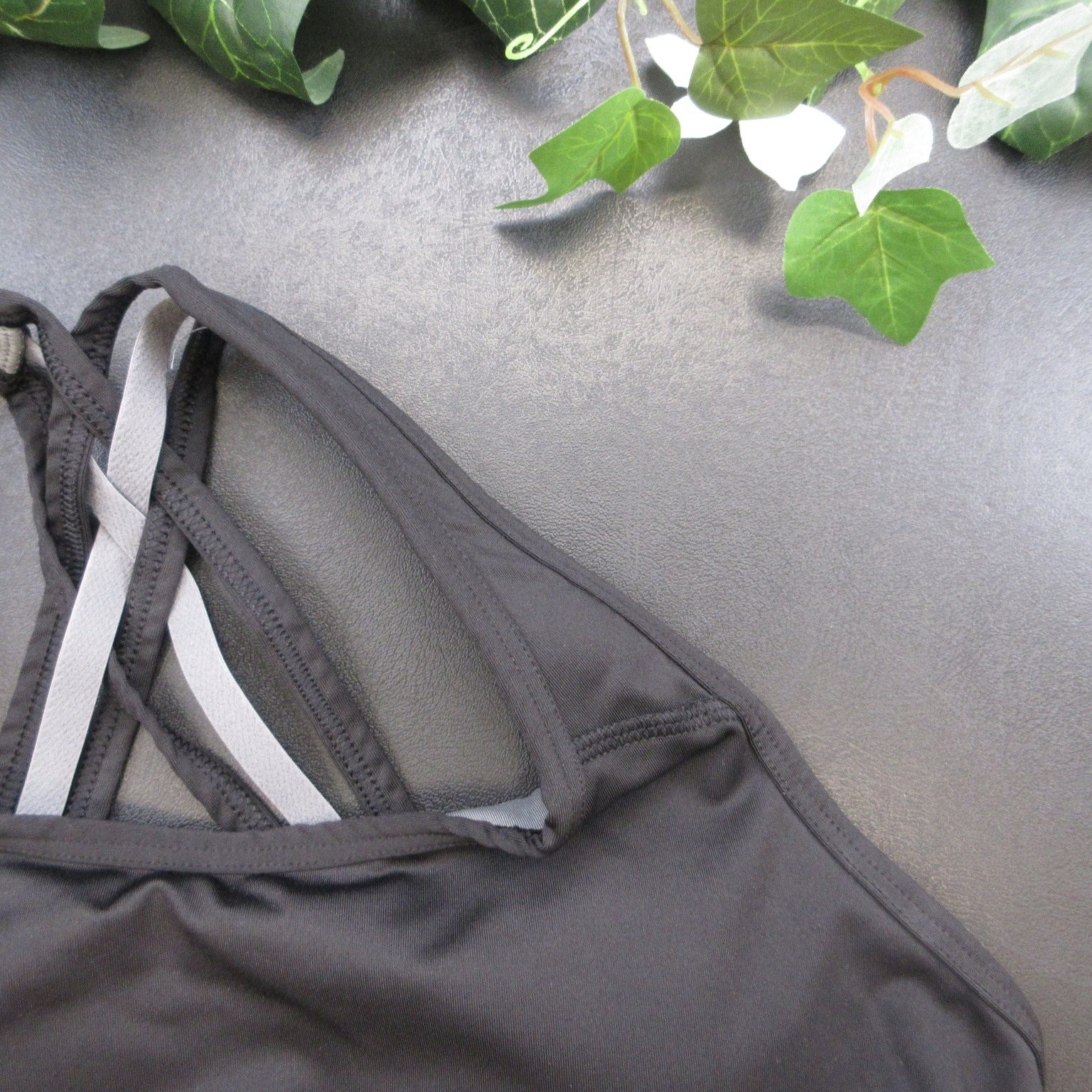 AVIA Women’s Sports Bra Black Size M Strappy Back Wireless Polyester Spandex