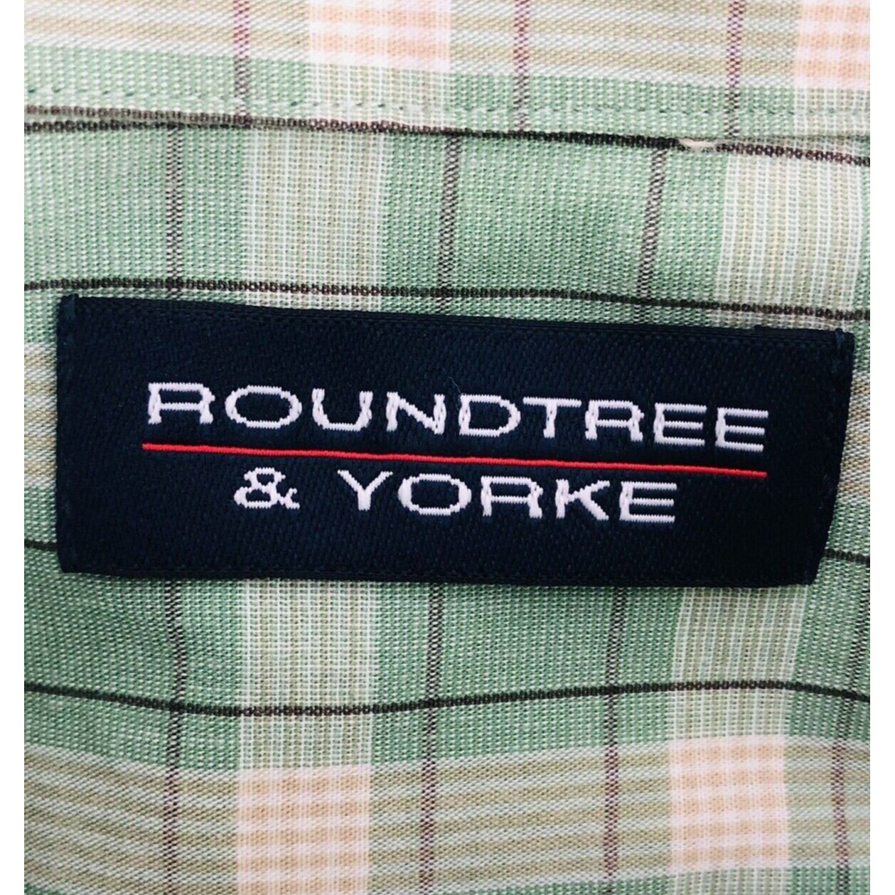 Roundtree & Yorke Men’s Shirt L Large Button Down Green Beige White Plaid Cotton