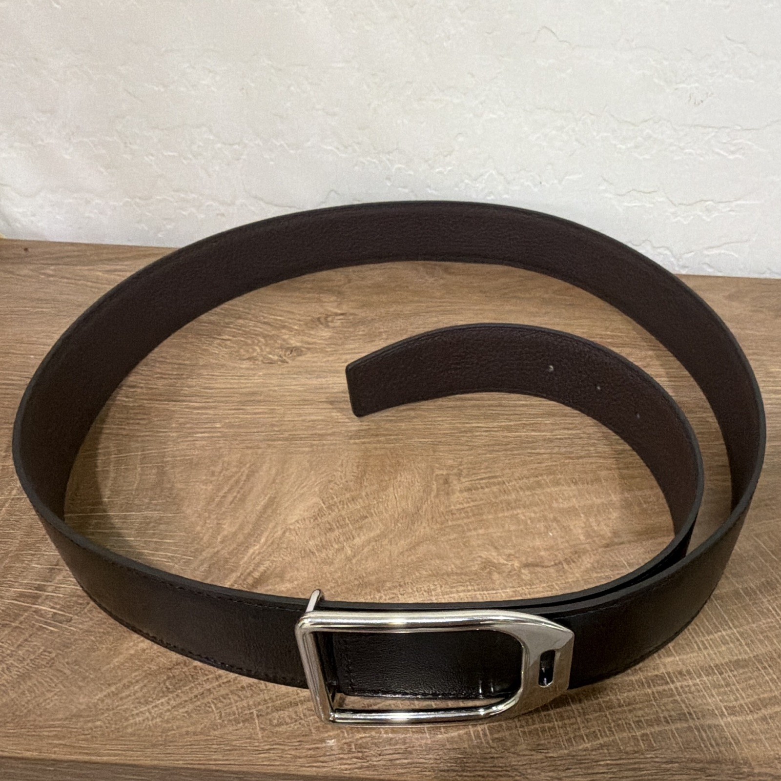 Hermès Men’s Brown Solid Belt Size 44 with Buckle – Pre-Owned Excellent
