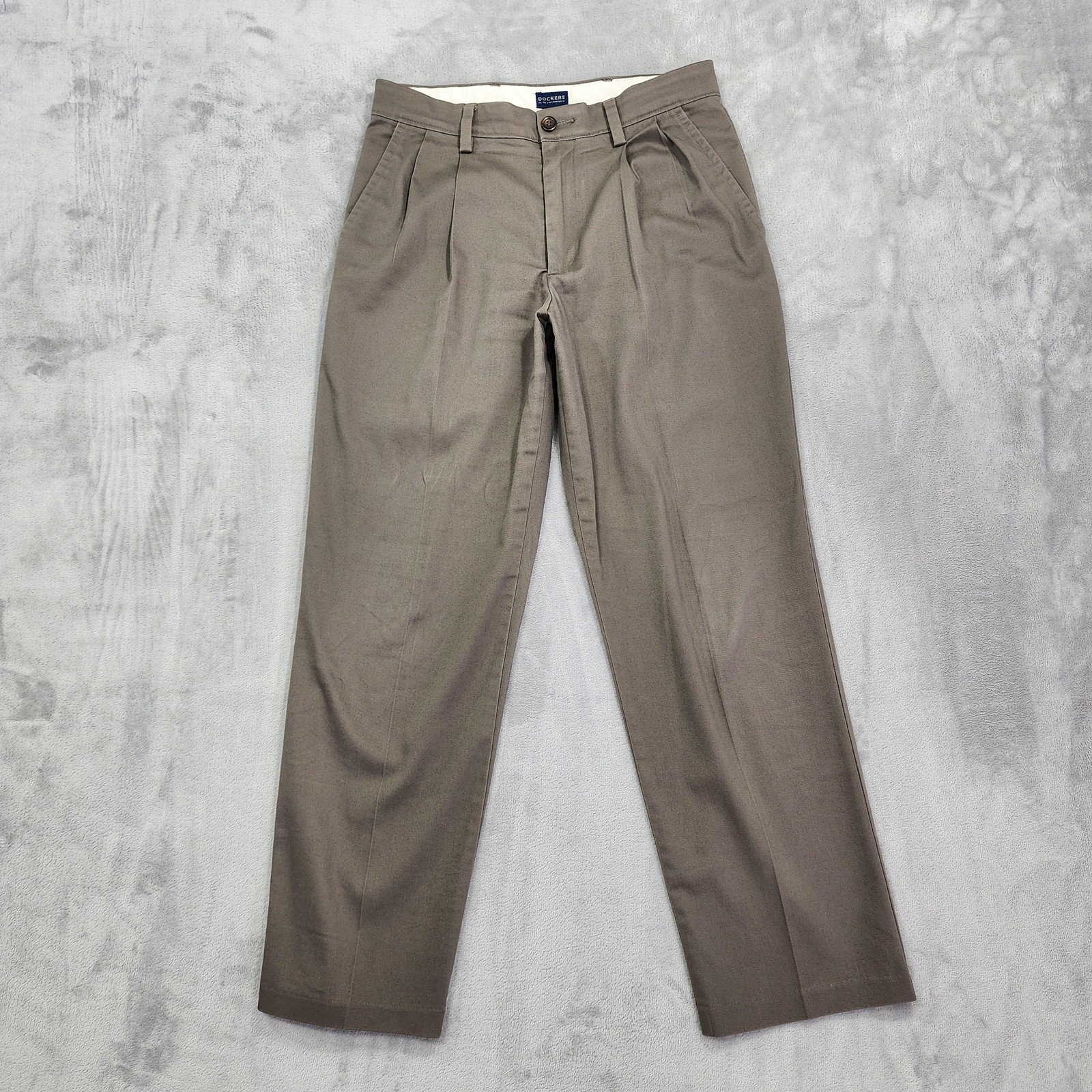 Dockers Pants Mens 30×30 Brown Classic Fit Pleated Chino Straight Stretch Khakis
