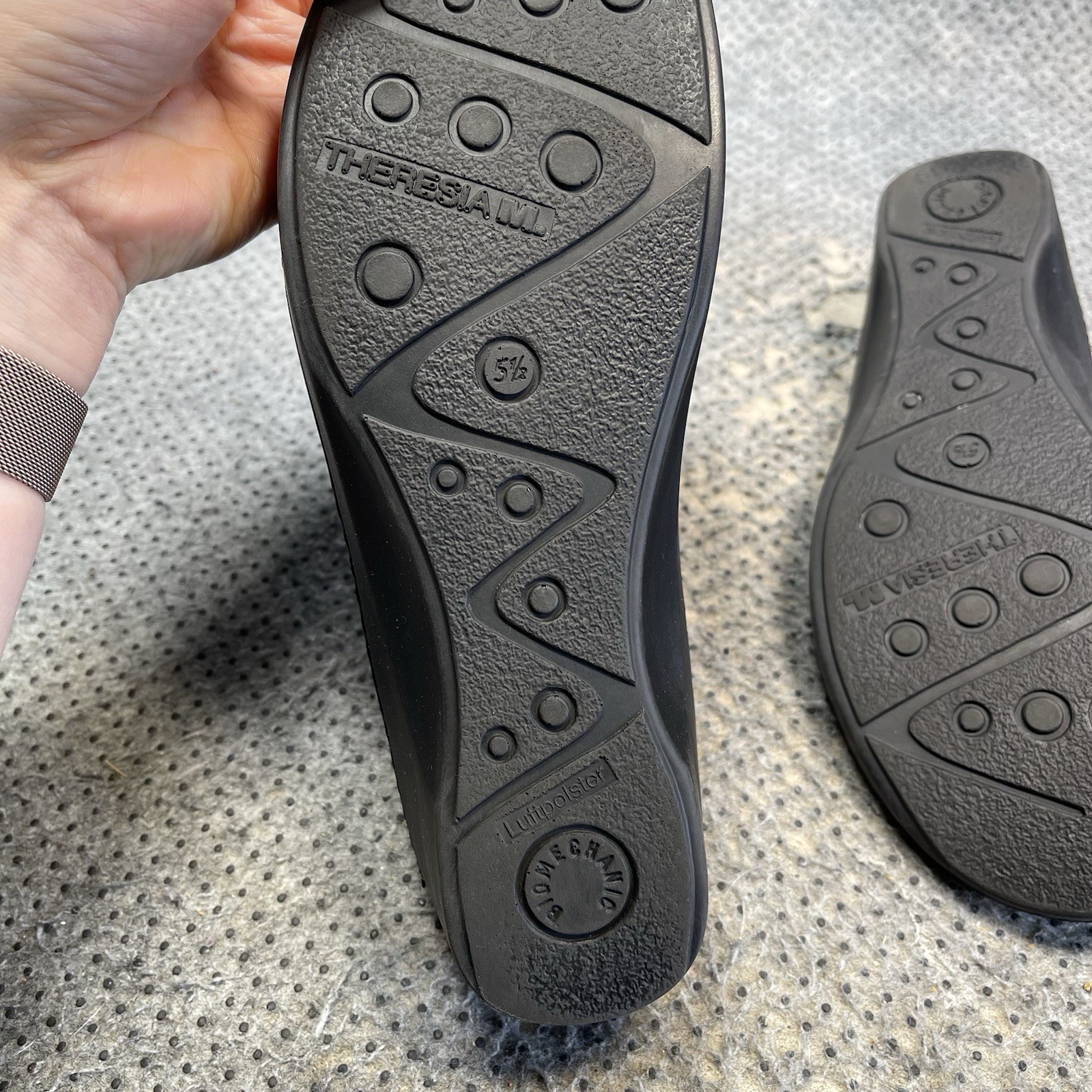 Theresia M Aloe Vera Black Leather Sandals Size 5.5 Women’s
