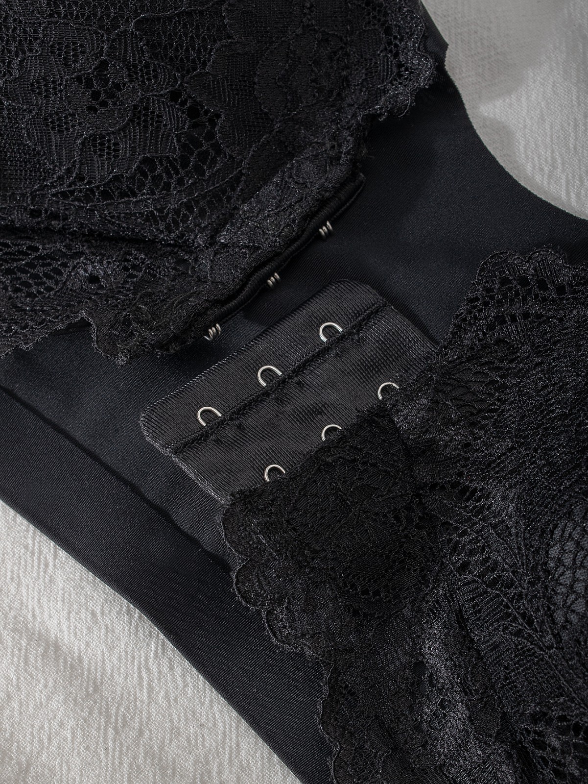 6Pcs Front Closure Lace Wireless Bra Wide Strap Comfort Support Bralette