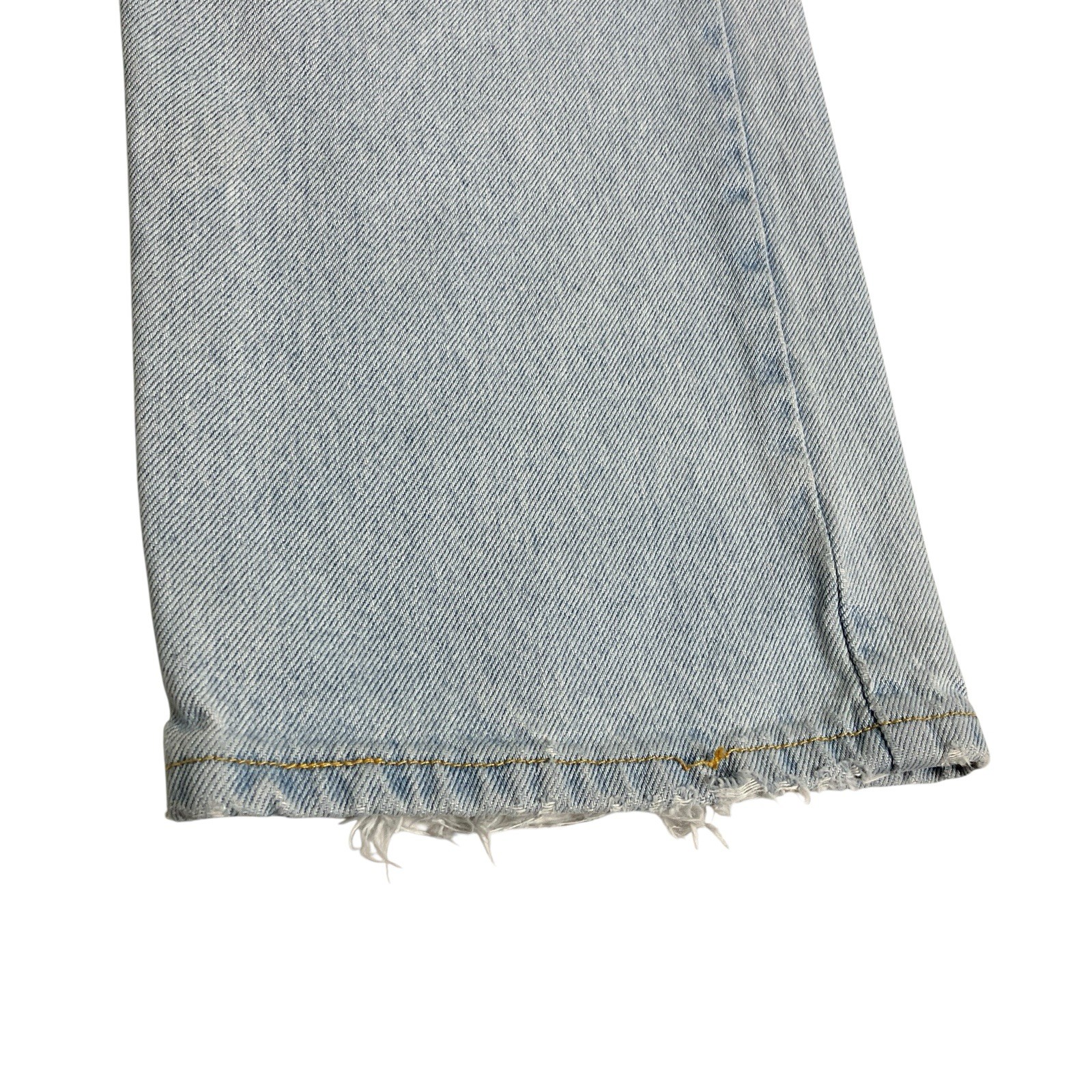 Y2K Levi’s Signature Jeans Mens 36×35 Light Wash Denim Frayed Hem Western Work