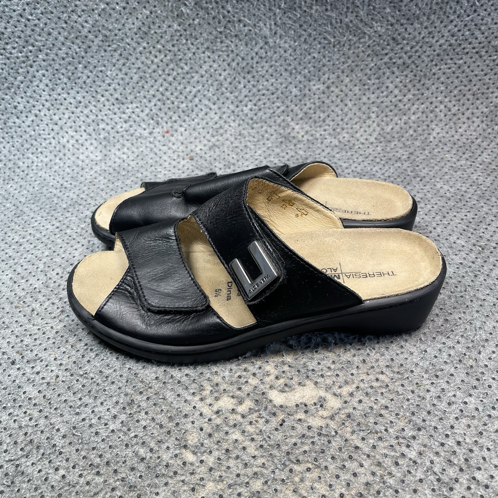 Theresia M Aloe Vera Black Leather Sandals Size 5.5 Women’s