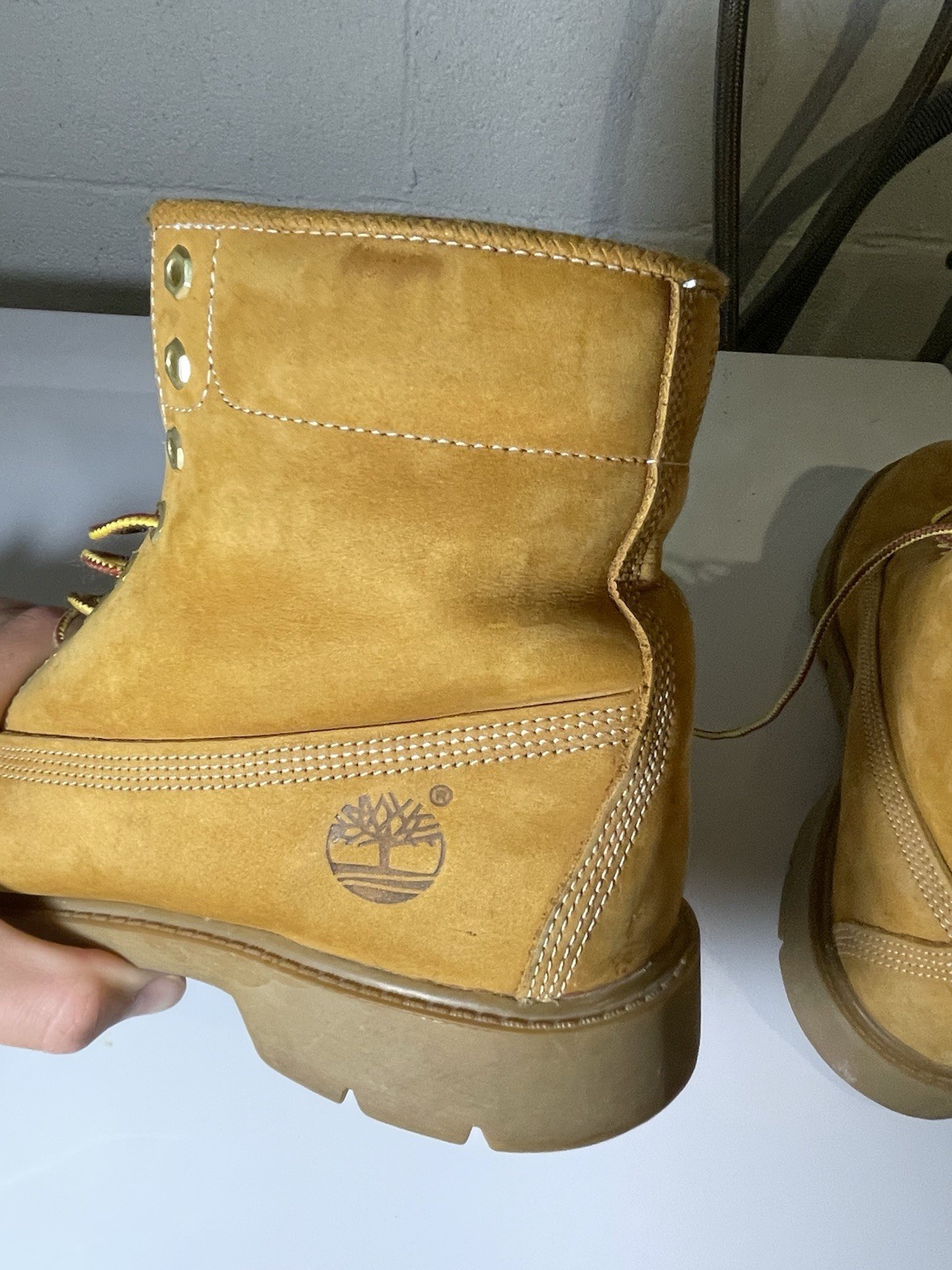 Timberland Men’s 6-inch Basic Waterproof Boot Size 11 US Wheat