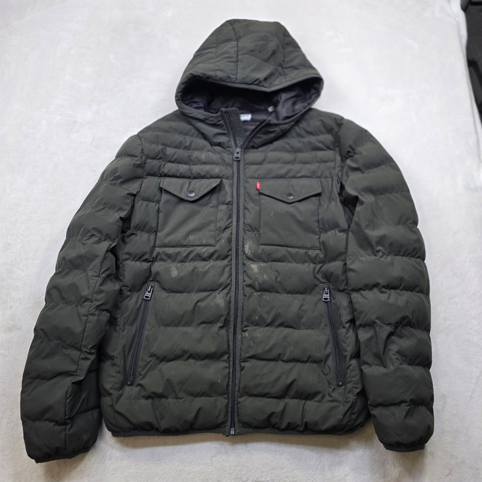 Levi’s Puffer Jacket Men’s Medium Olive Green Insulated Pockets Hooded WORK