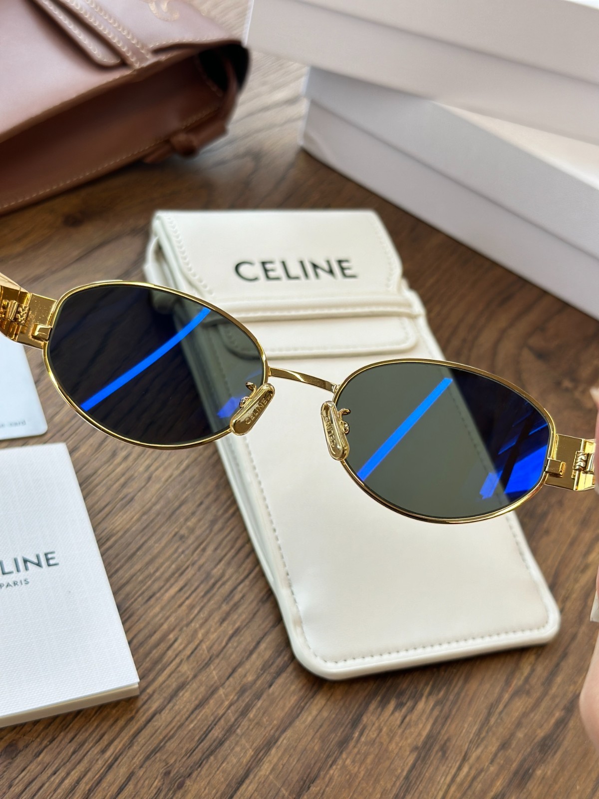 NEW Metal Triomphe Celine CL40235U Gold/Green Lens Oval Women’s Sunglasses