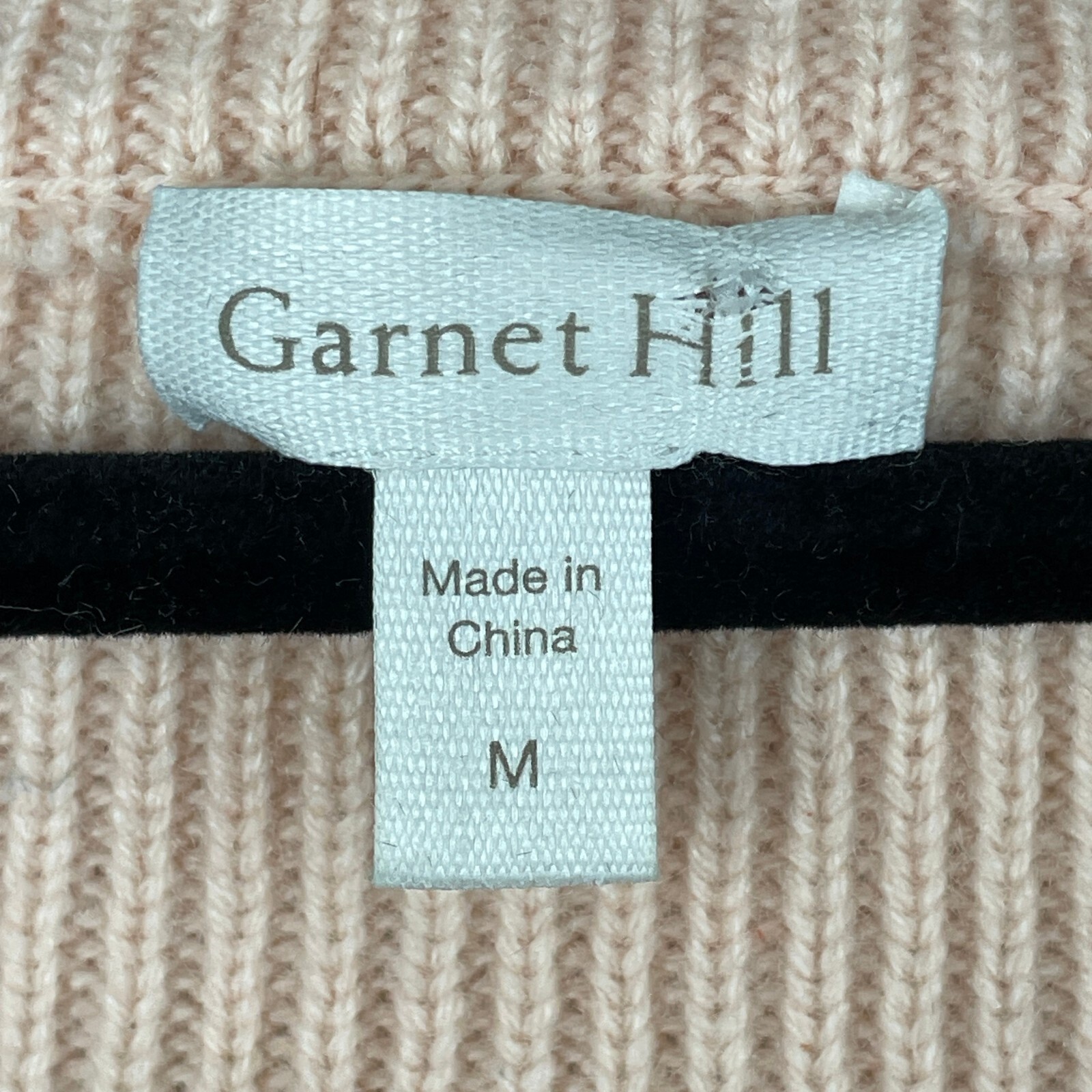 Garnet Hill 100% Cashmere Sweater Medium Pink Pullover V Neck Quiet Luxury EUC