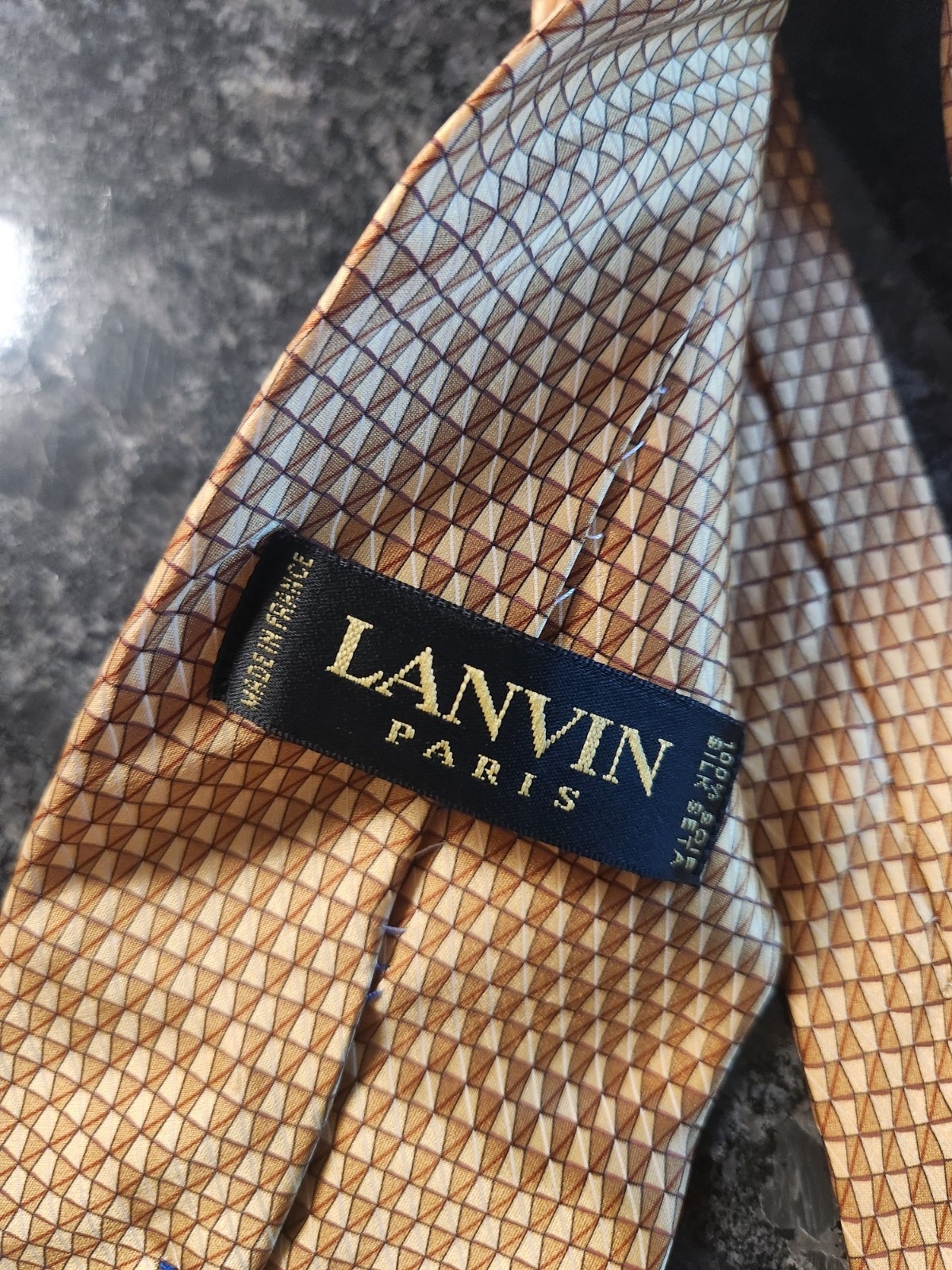 Lanvin Paris Gold Chain Silk Tie Made In France 58″-3.5″ Great Condition