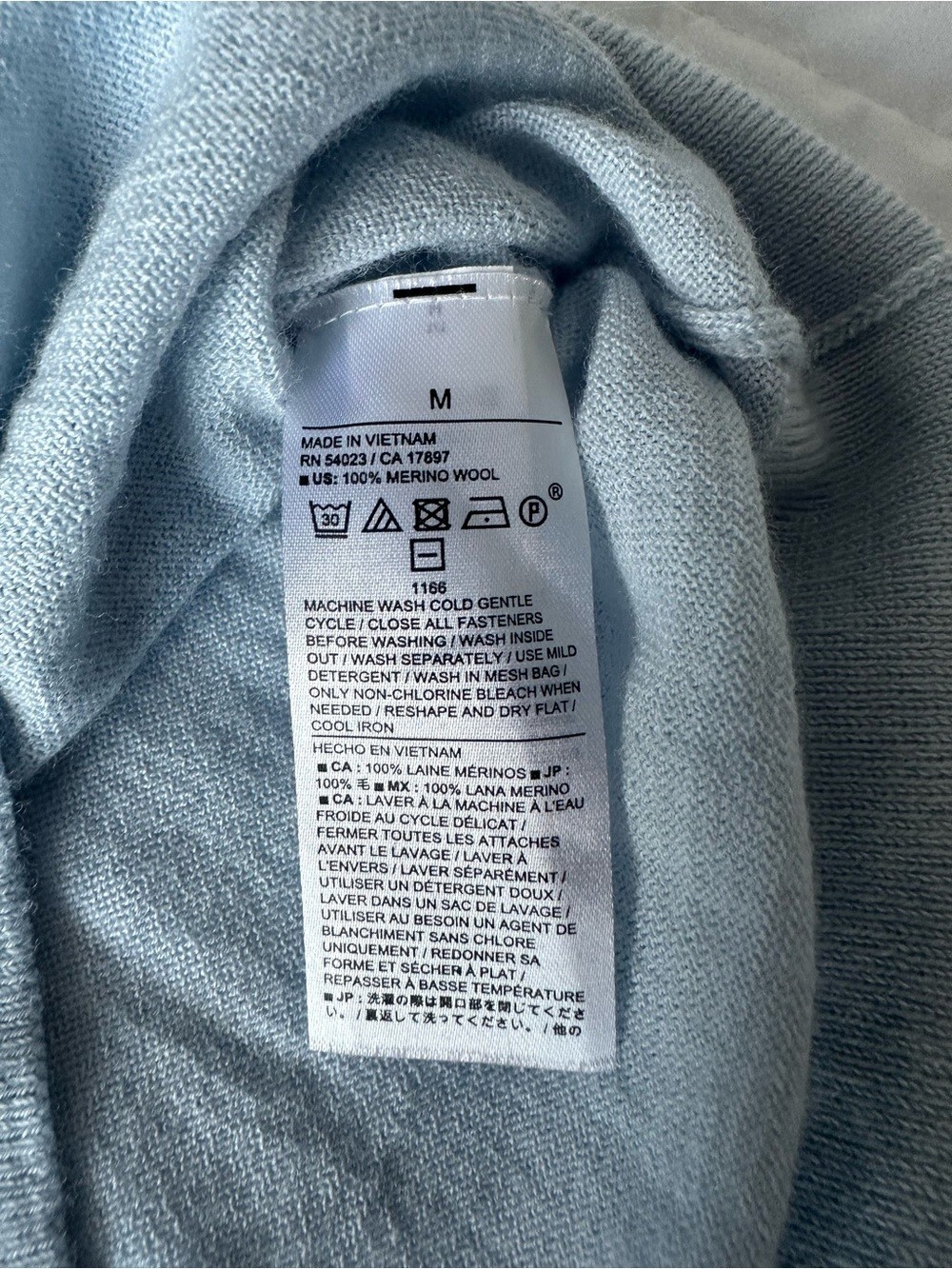 Women’s Banana Republic Light Blue Cap Sleeve Merino Wool Polo Size M Coastal