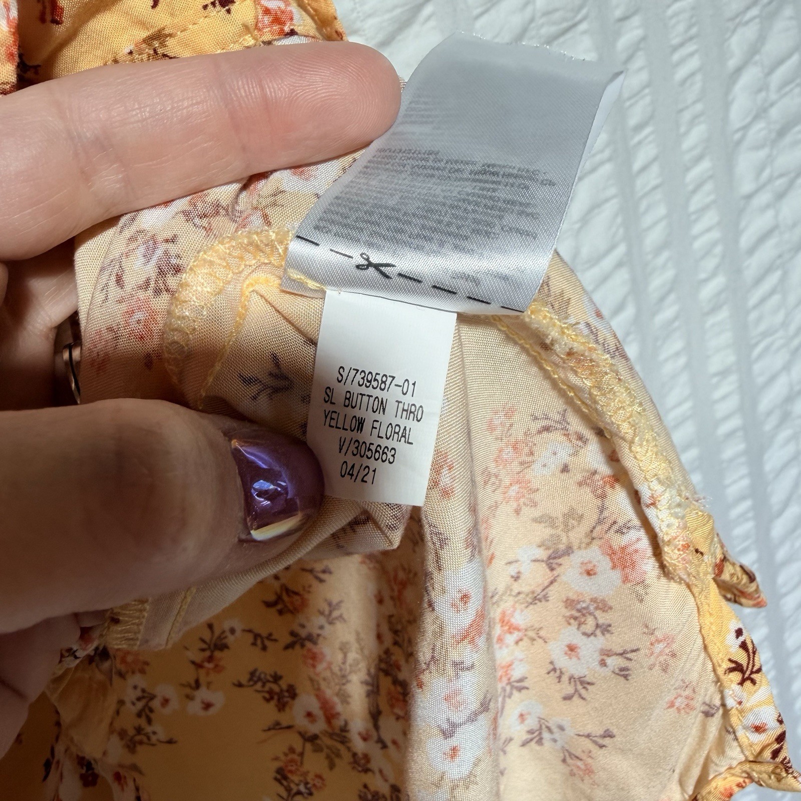 Old Navy Womens L Yellow Floral Woven Rayon V-Neck Button Front Cami Tank Top