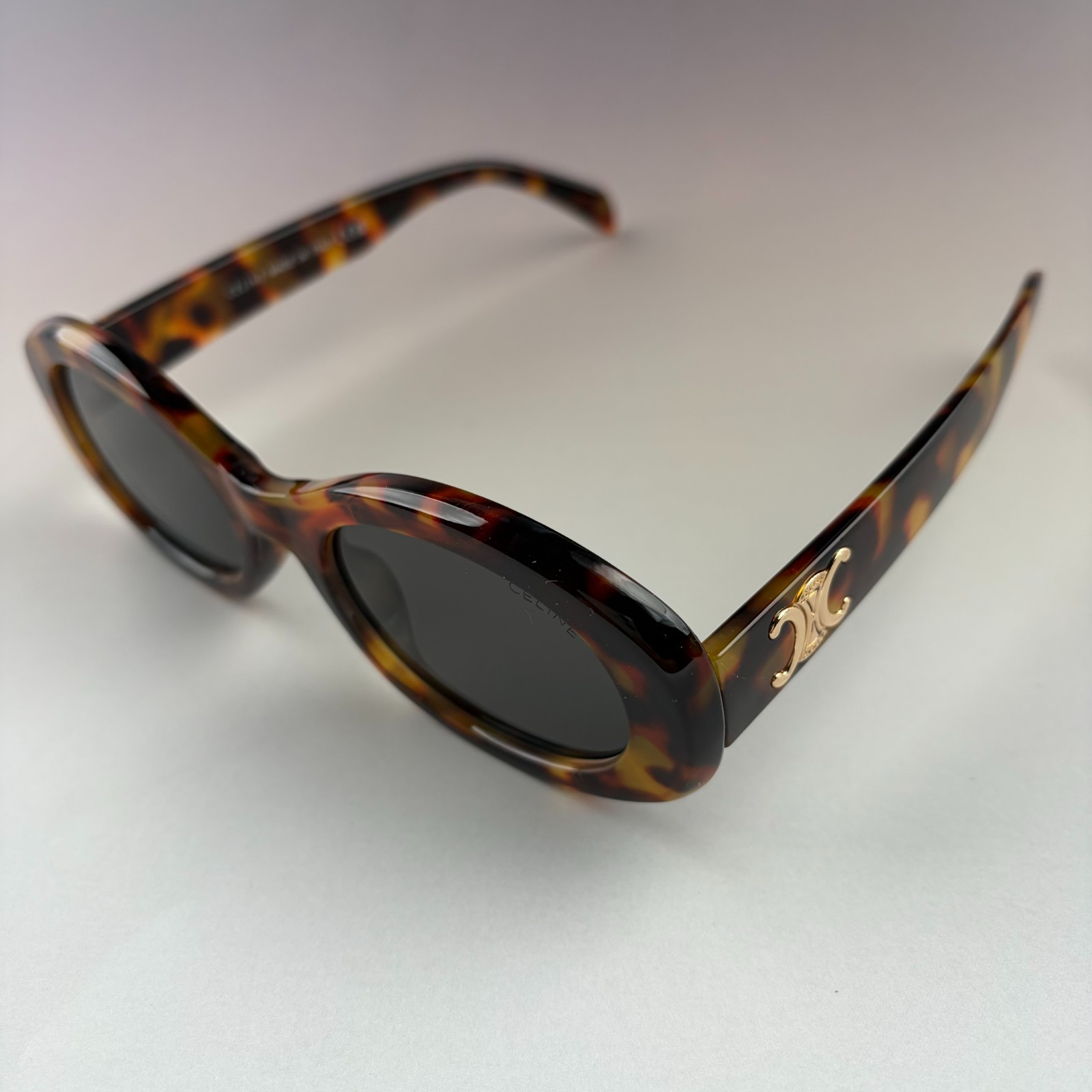 New In Box – Celine Triomphe Oval Women Sunglasses Black Designer Summer Travel