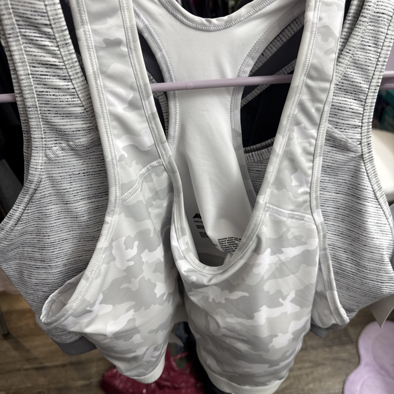 AVIA Xxxxl To L Women’s Assorted S Clothing Lot 17 Athletic Legging Sport Bra