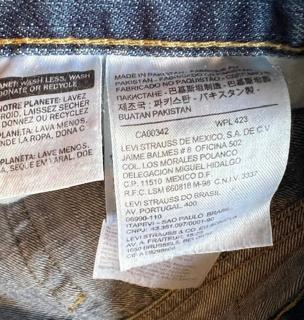 Modern 505 Levi’s Regular Fit Medium Fremont Wash Jeans 33×30